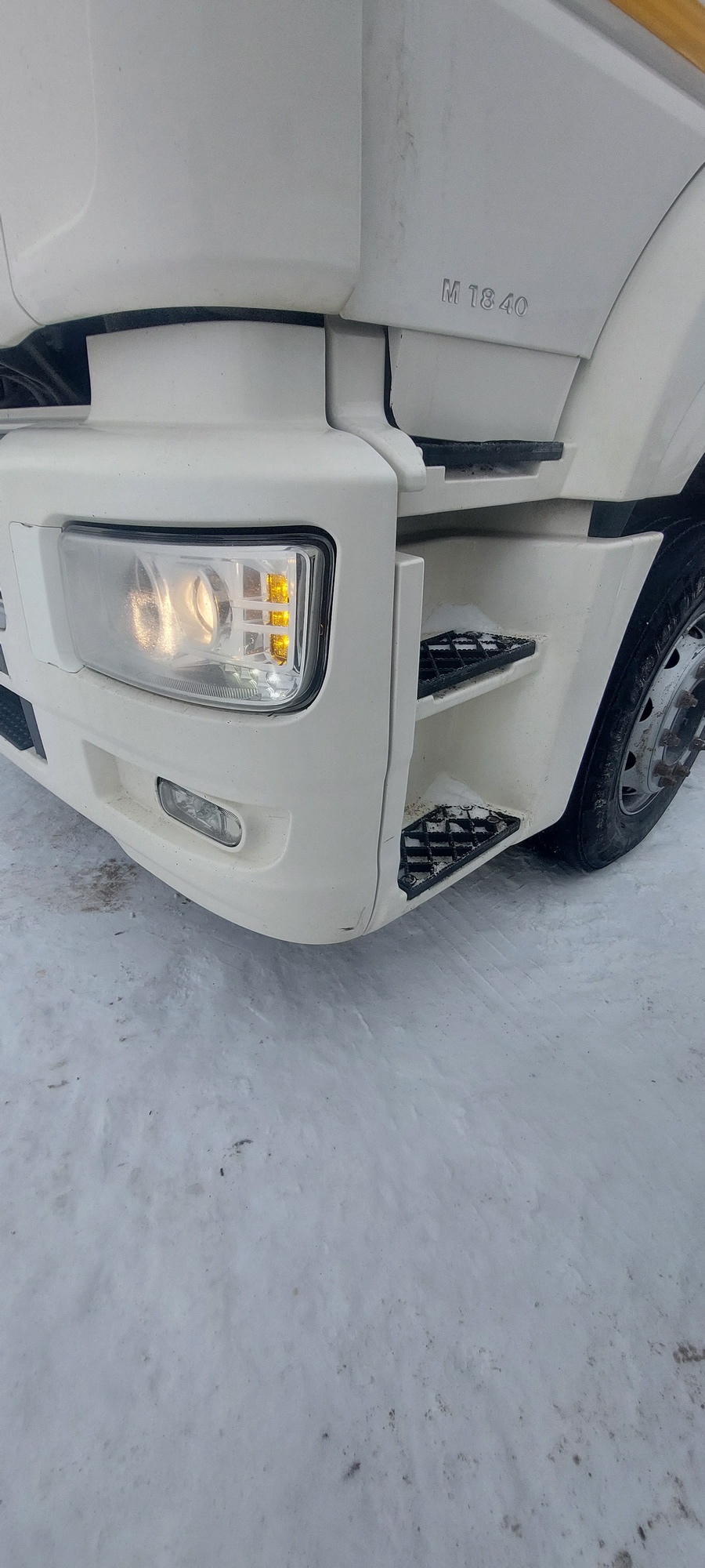 Седельный тягач КАМАЗ 5490-801-DC (газодизель) 2021 г. - фото 25