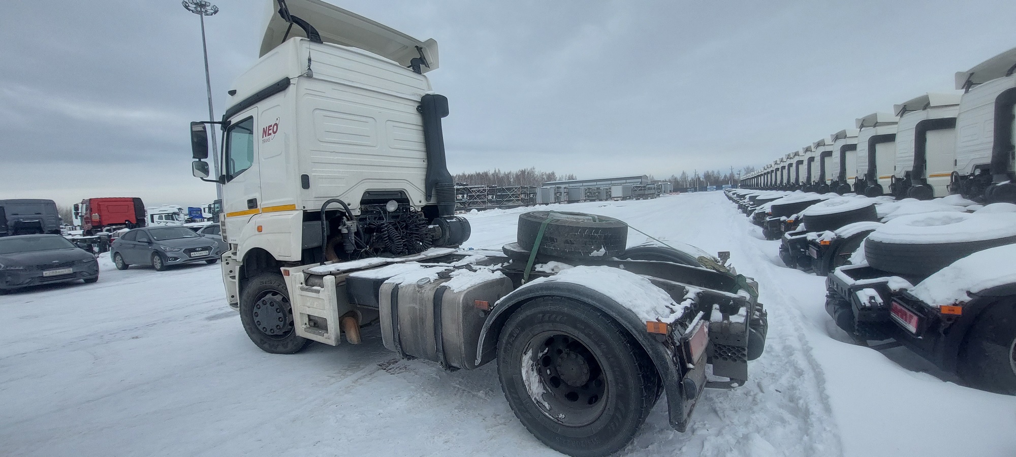 Седельный тягач КАМАЗ 5490-801-DC (газодизель) 2021 г. - фото 26