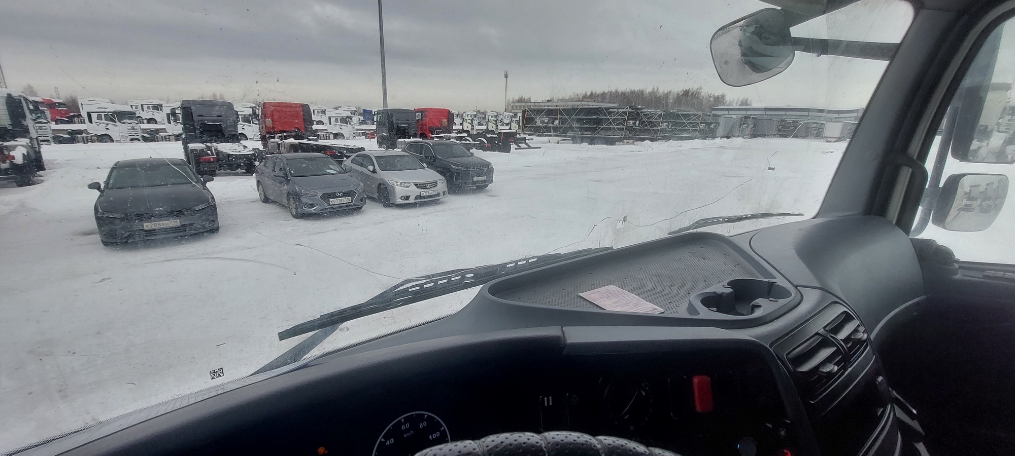 Седельный тягач КАМАЗ 5490-801-DC (газодизель) 2021 г. - фото 34