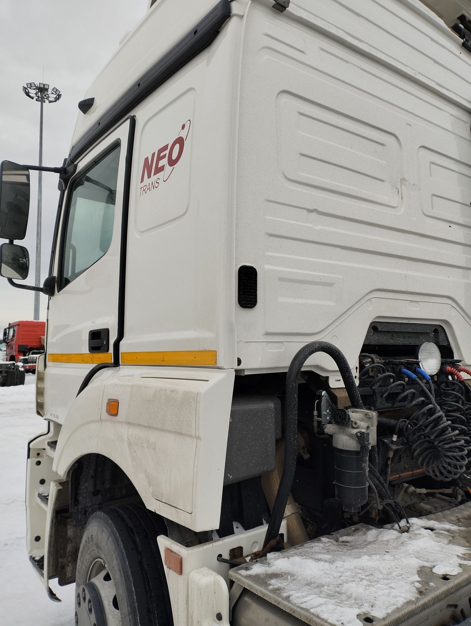 Седельный тягач КАМАЗ 5490-801-DC (газодизель) 2021 г. - фото 37