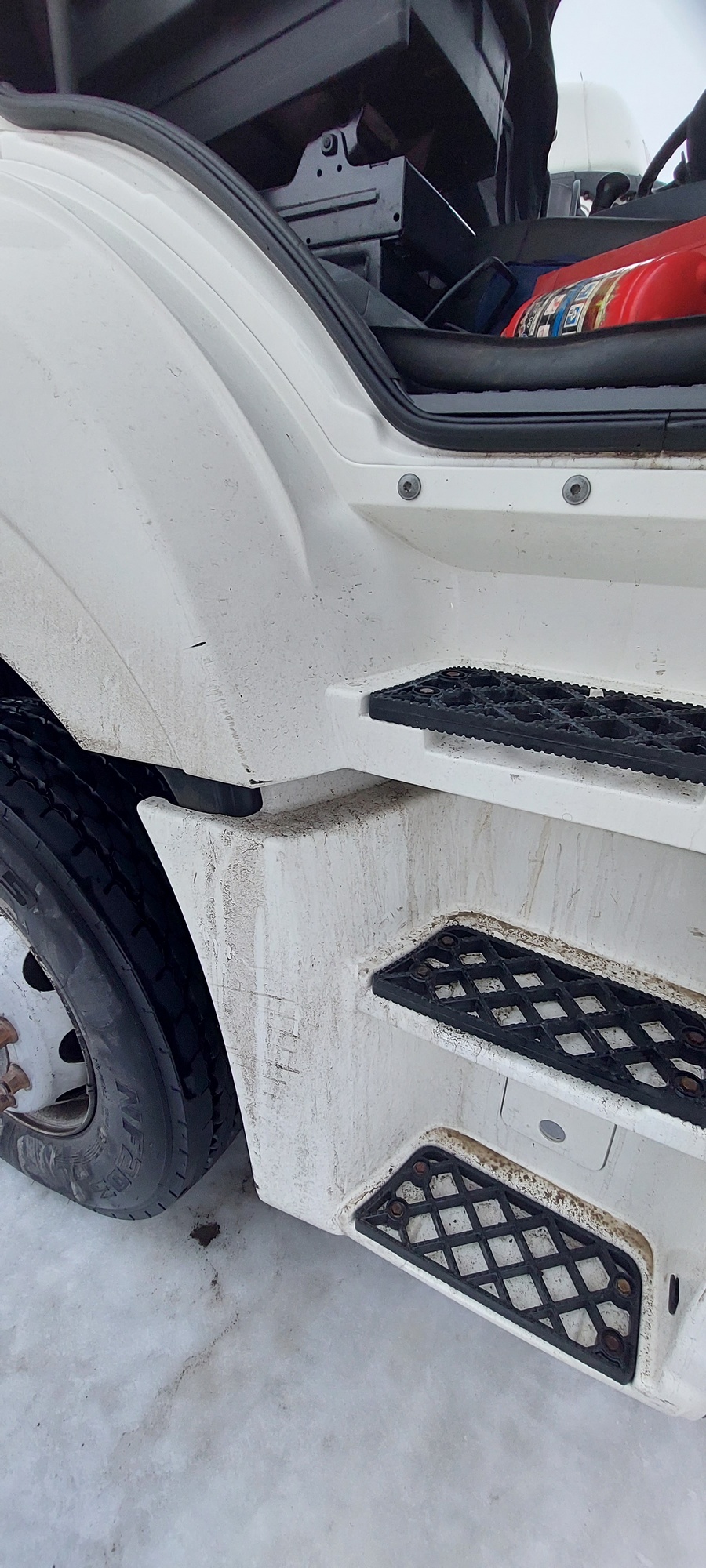 Седельный тягач КАМАЗ 5490-801-DC (газодизель) 2021 г. - фото 9