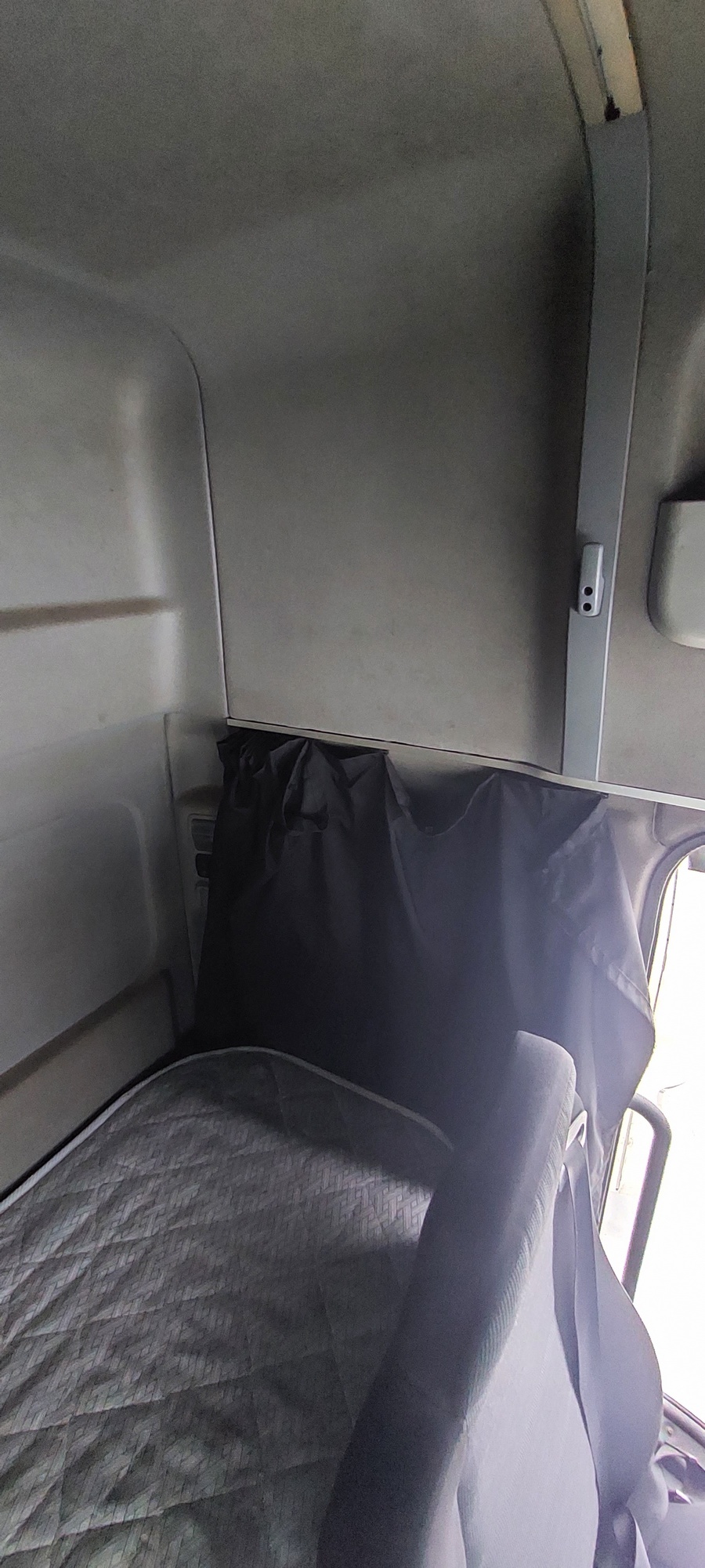 Седельный тягач КАМАЗ 5490-801-DC (газодизель) 2021 г. - фото 42