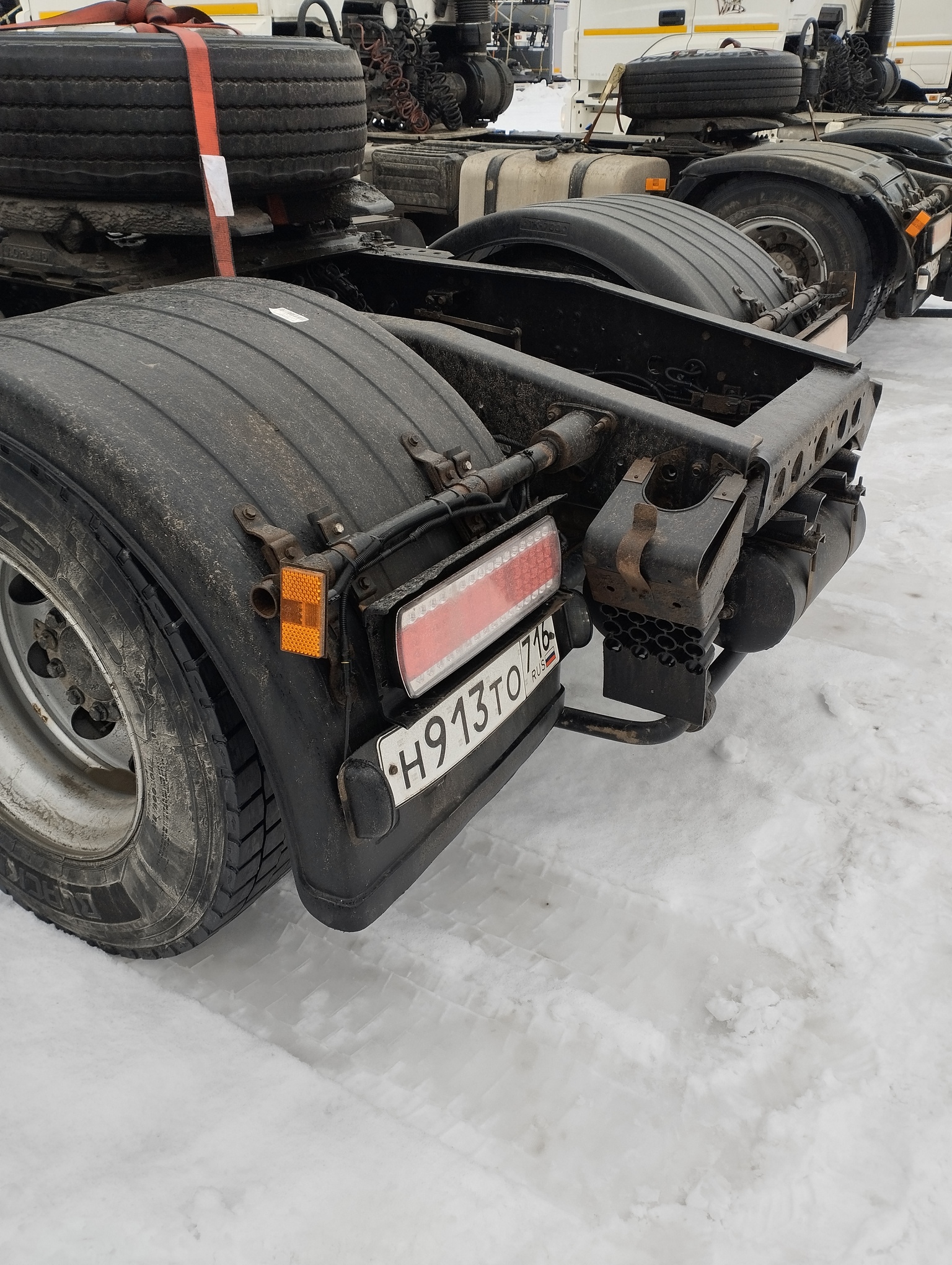 Седельный тягач КАМАЗ 5490-801-DC (газодизель) 2021 г. - фото 25