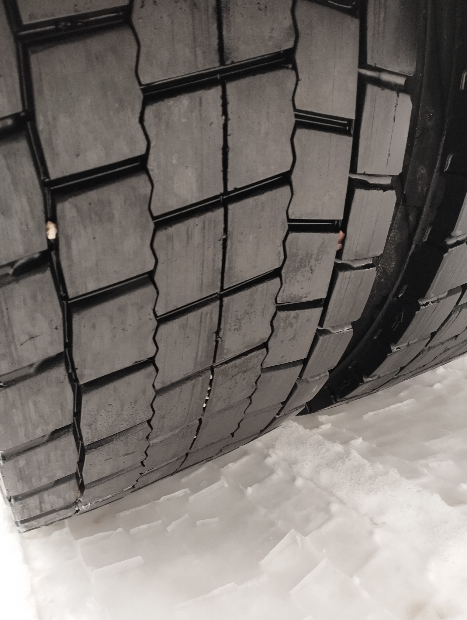 Седельный тягач КАМАЗ 5490-801-DC (газодизель) 2021 г. - фото 28