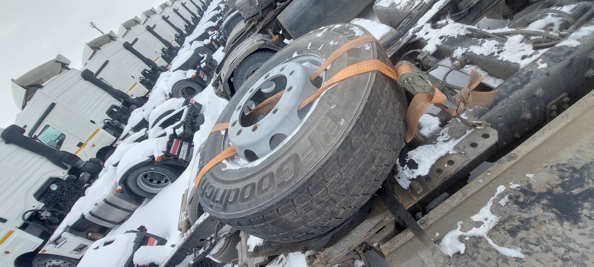 Седельный тягач КАМАЗ 5490-801-DC (газодизель) 2021 г. - фото 15