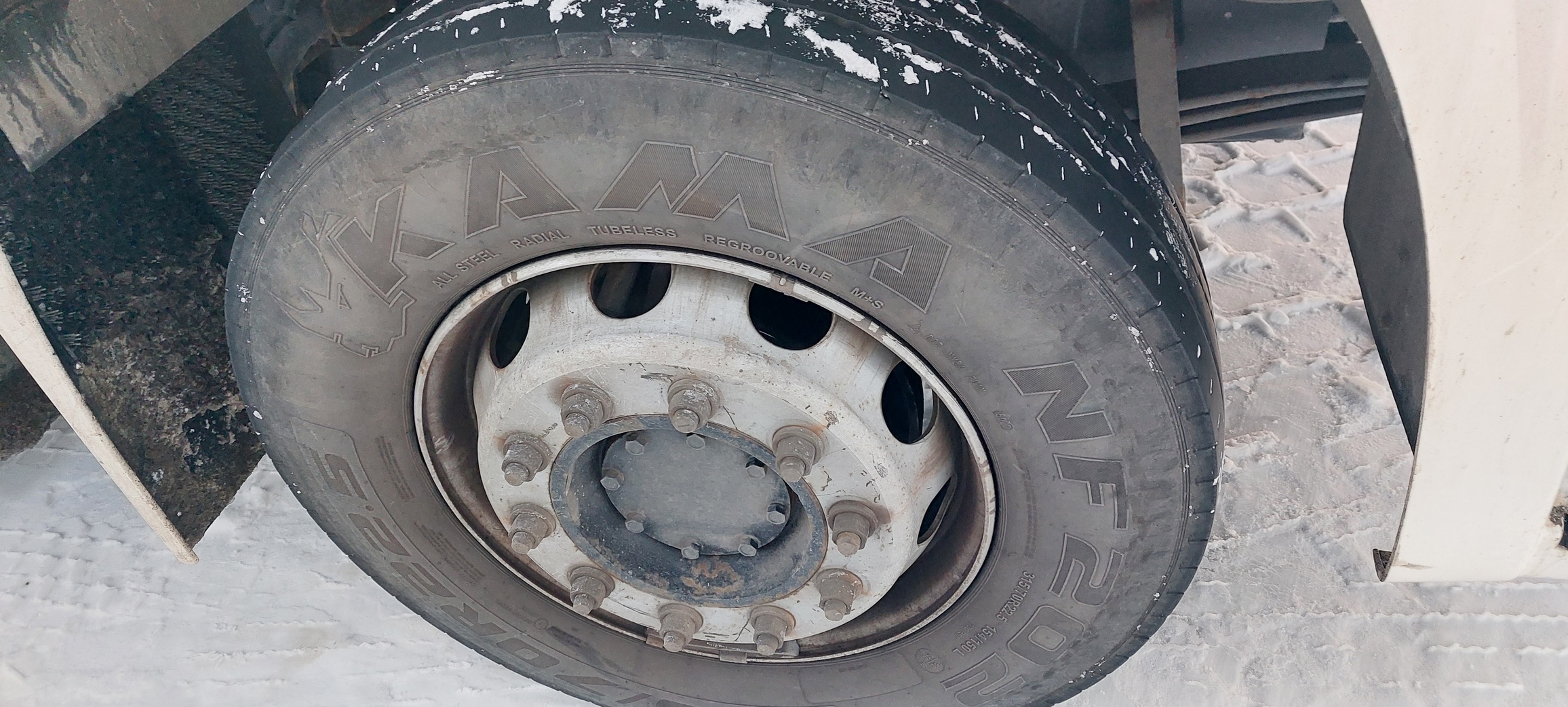 Седельный тягач КАМАЗ 5490-801-DC (газодизель) 2021 г. - фото 9