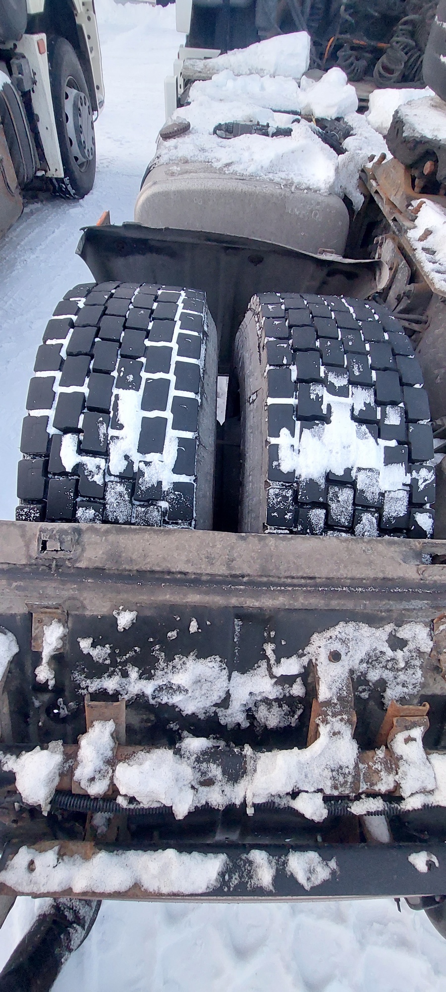 Седельный тягач КАМАЗ 5490-801-DC (газодизель) 2021 г. - фото 19