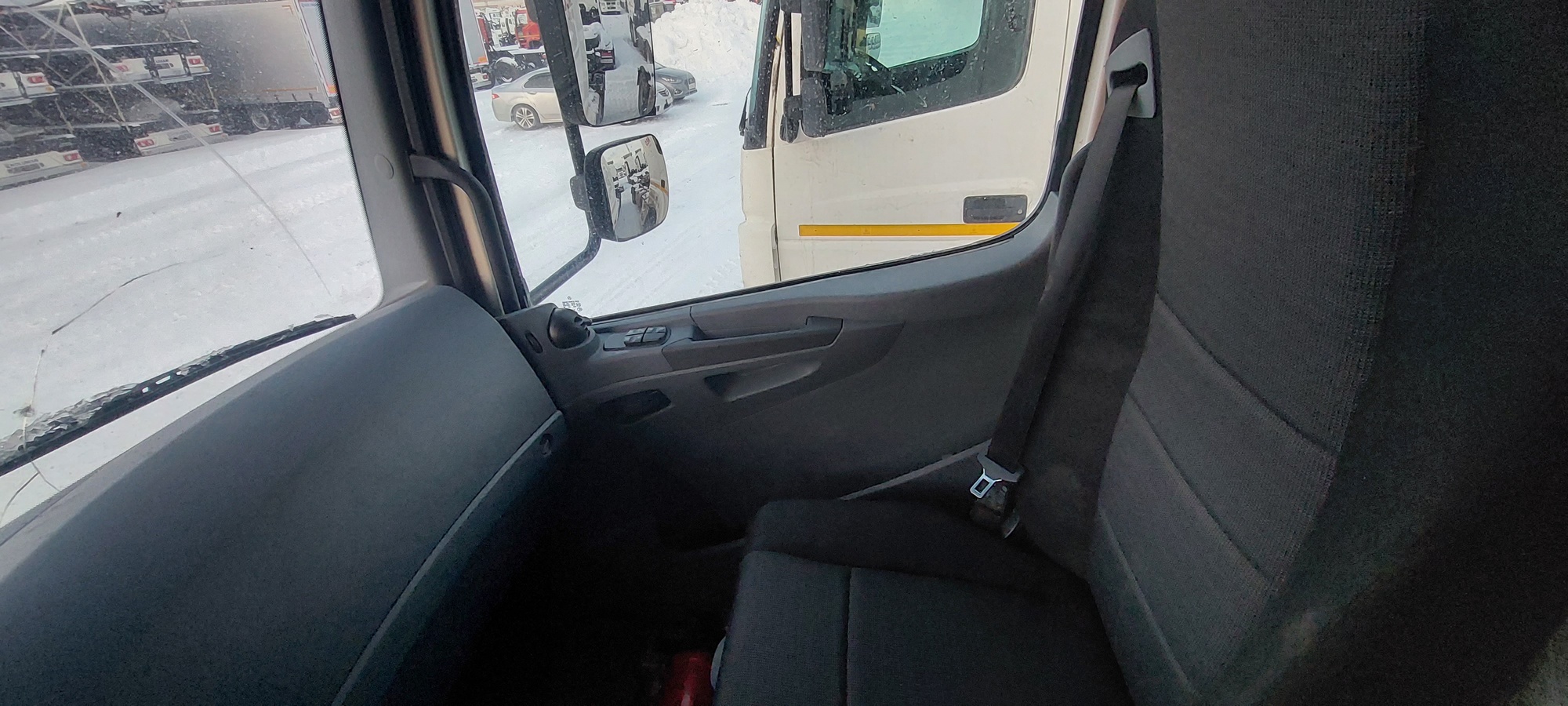 Седельный тягач КАМАЗ 5490-801-DC (газодизель) 2021 г. - фото 28