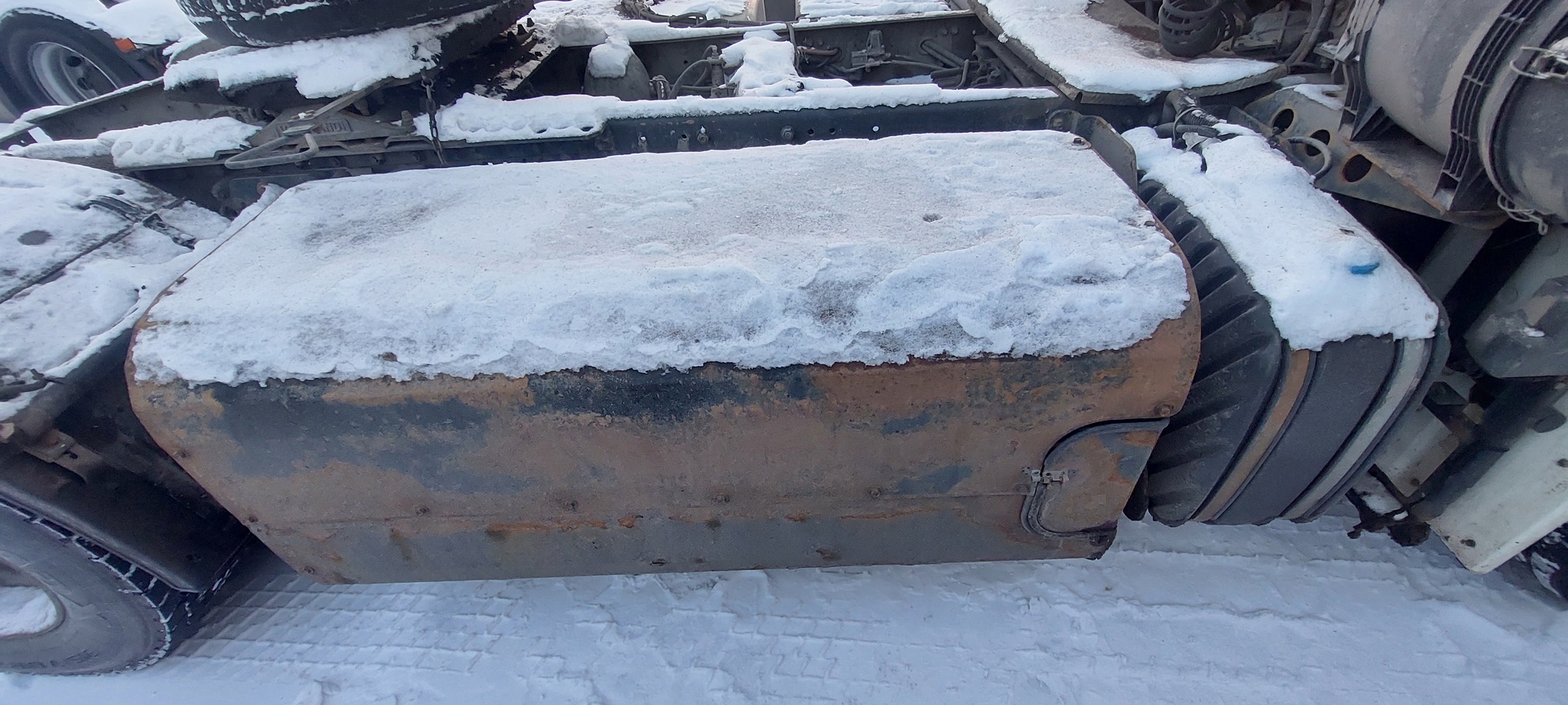 Седельный тягач КАМАЗ 5490-801-DC (газодизель) 2021 г. - фото 8