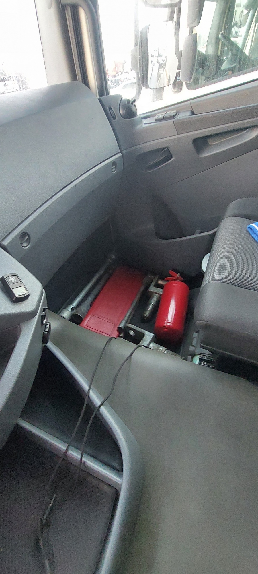 Седельный тягач КАМАЗ 5490-801-DC (газодизель) 2021 г. - фото 27