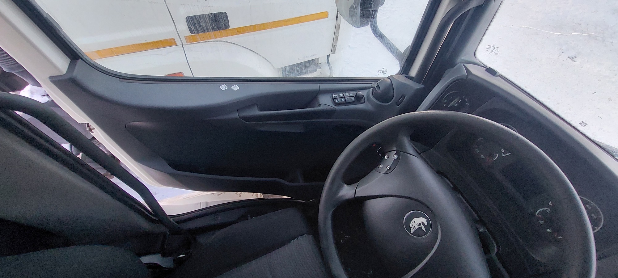 Седельный тягач КАМАЗ 5490-801-DC (газодизель) 2021 г. - фото 40