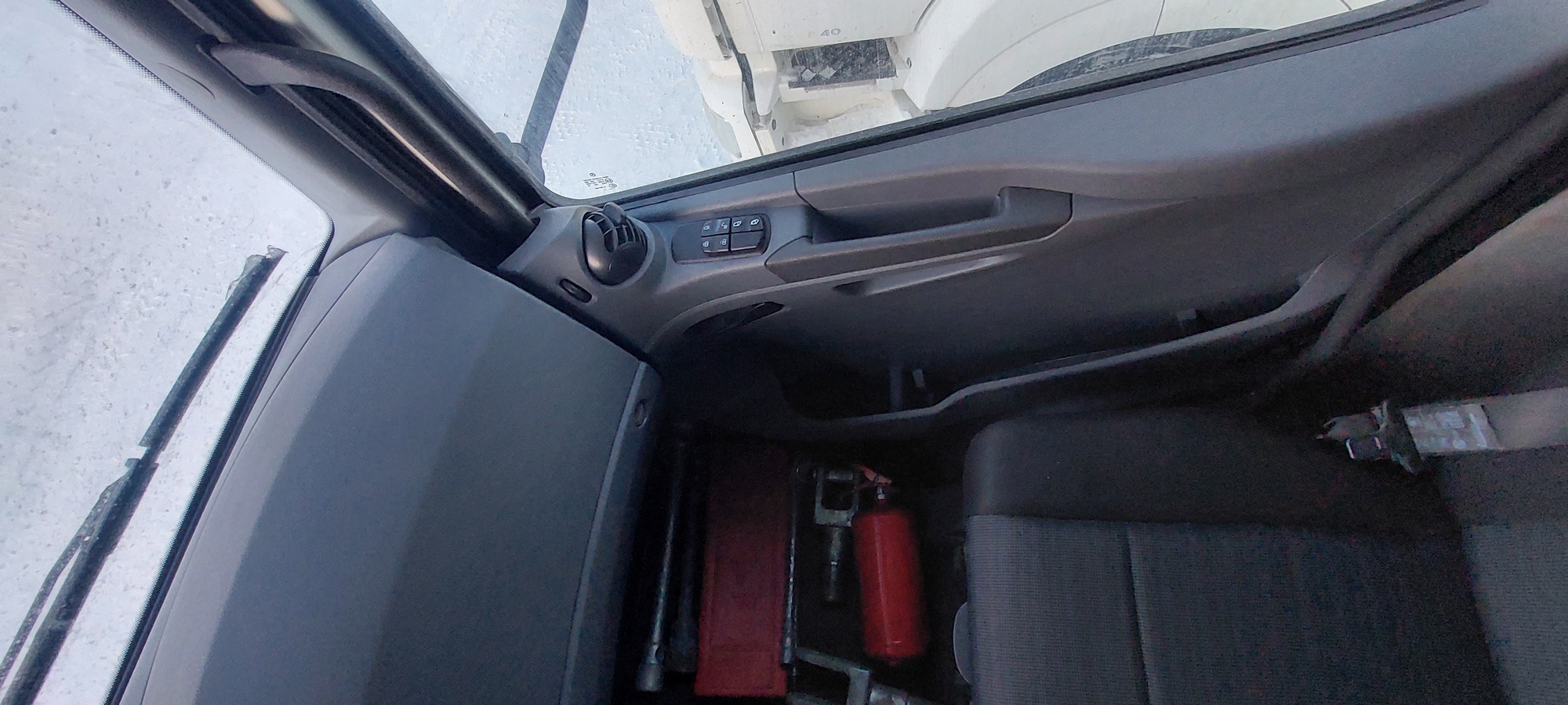 Седельный тягач КАМАЗ 5490-801-DC (газодизель) 2021 г. - фото 41