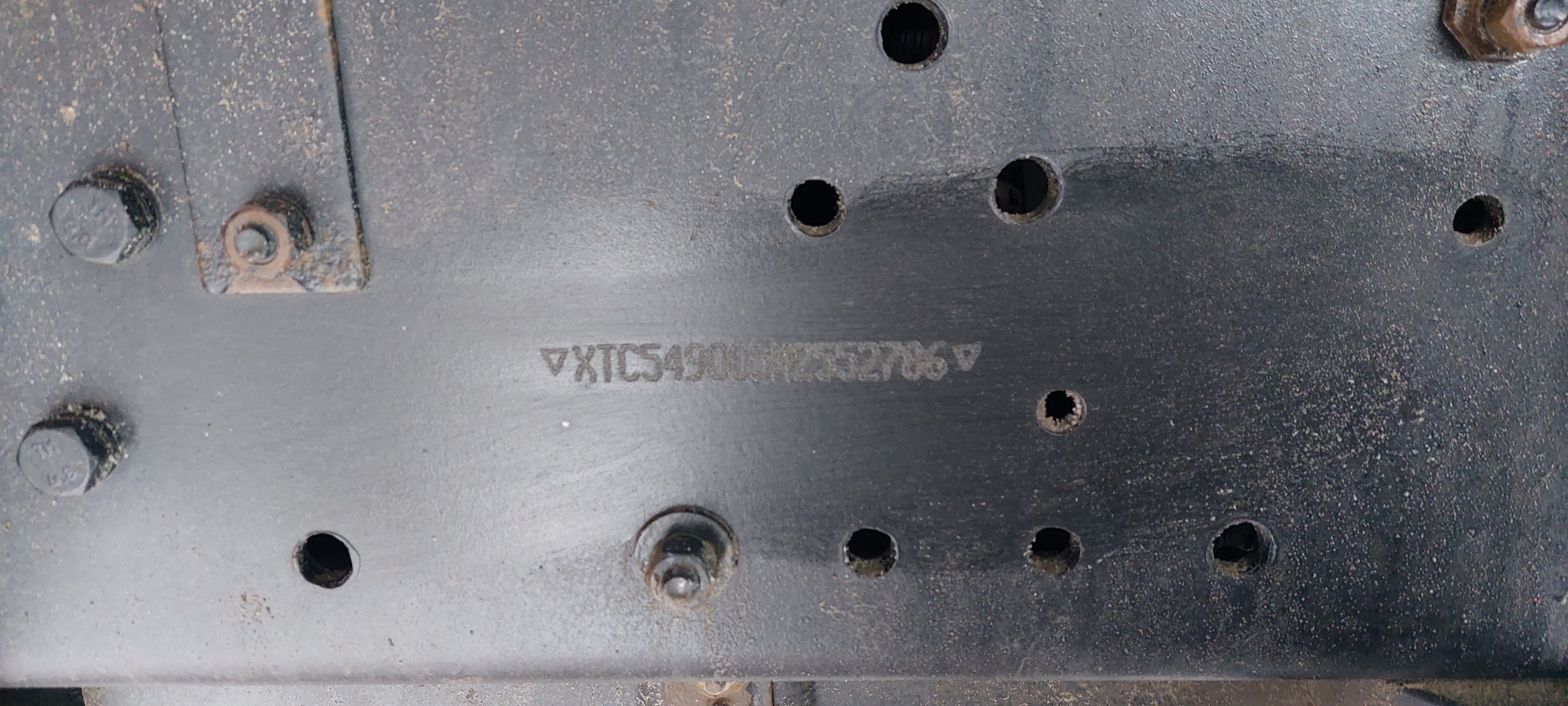 Седельный тягач КАМАЗ 5490-801-DC (газодизель) 2021 г. - фото 8