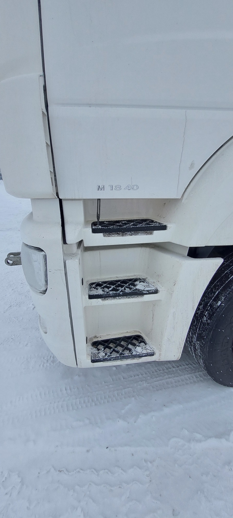 Седельный тягач КАМАЗ 5490-801-DC (газодизель) 2021 г. - фото 28