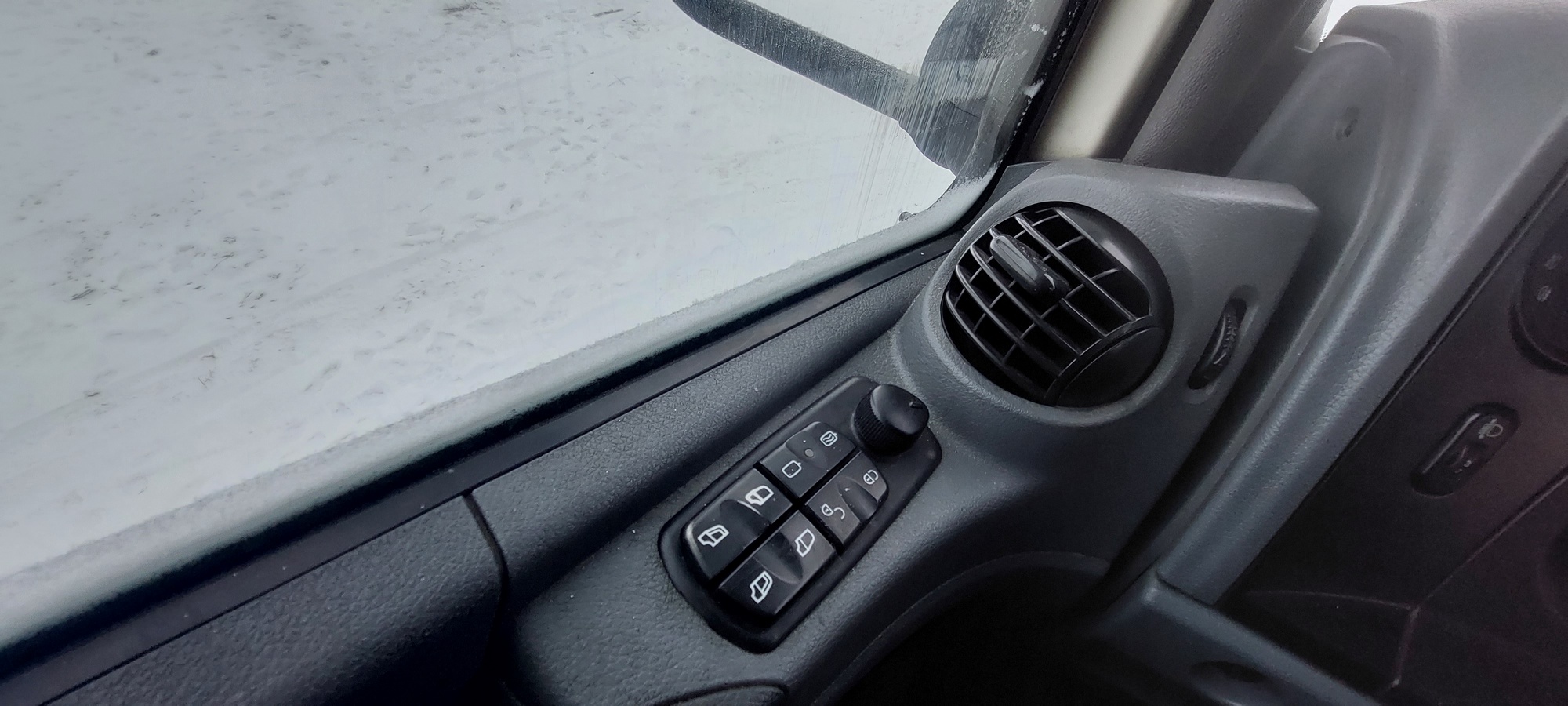 Седельный тягач КАМАЗ 5490-801-DC (газодизель) 2021 г. - фото 30