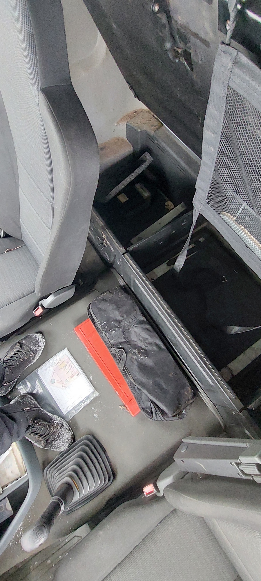 Седельный тягач КАМАЗ 5490-801-DC (газодизель) 2021 г. - фото 38