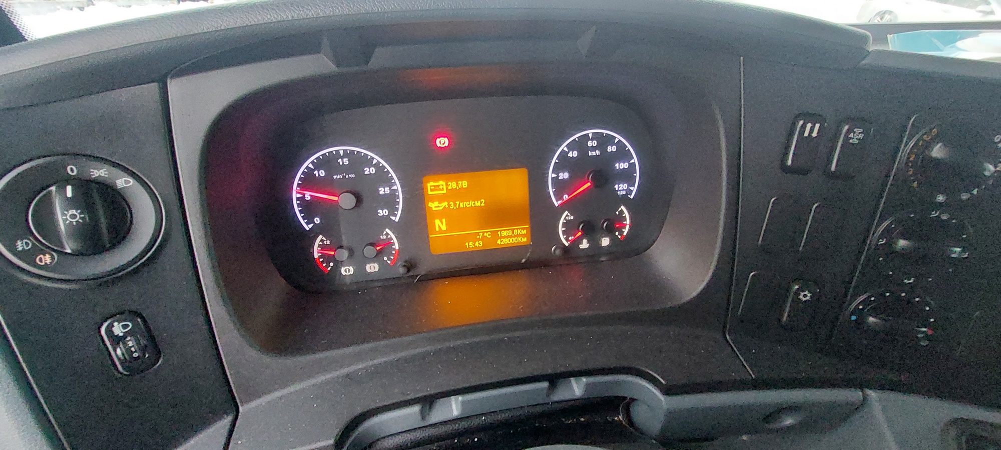 Седельный тягач КАМАЗ 5490-801-DC (газодизель) 2021 г. - фото 27