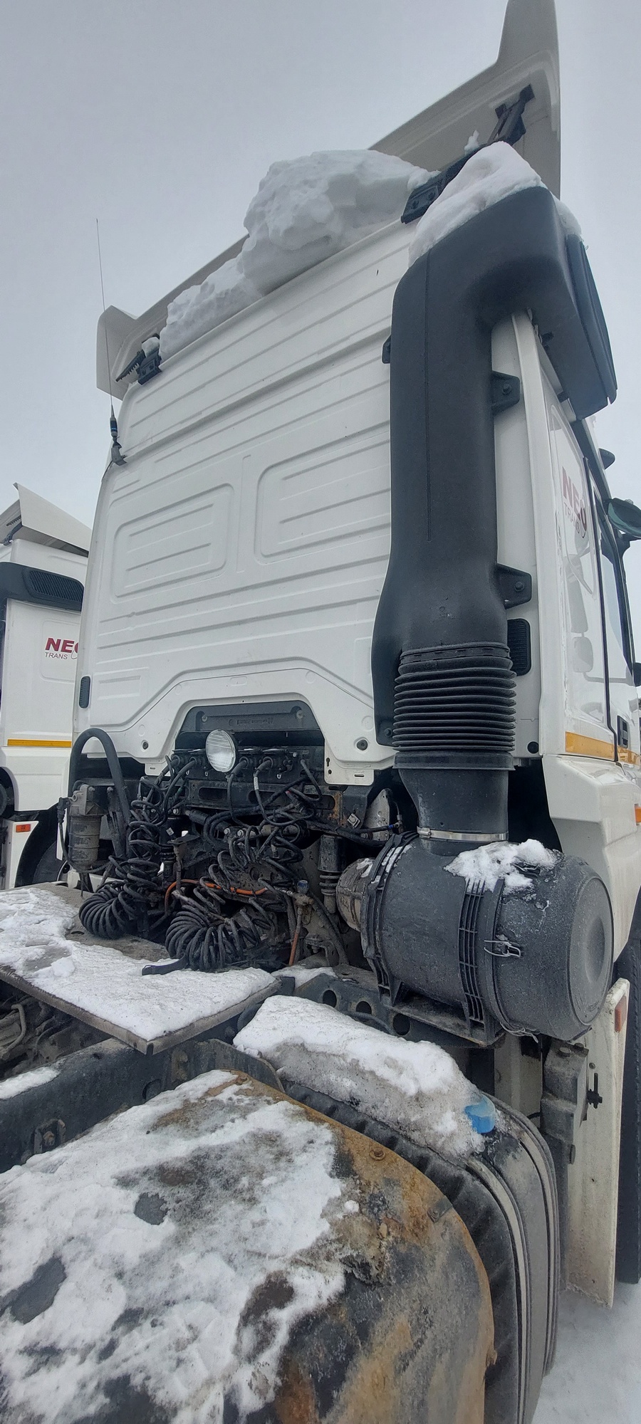 Седельный тягач КАМАЗ 5490-801-DC (газодизель) 2021 г. - фото 14