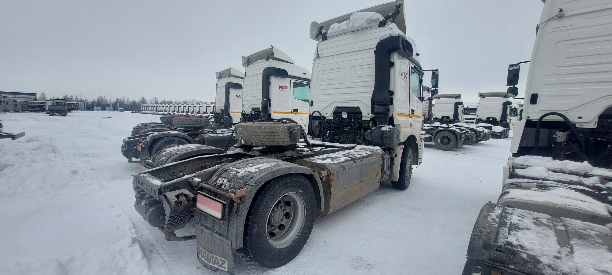 Седельный тягач КАМАЗ 5490-801-DC (газодизель) 2021 г. - фото 18