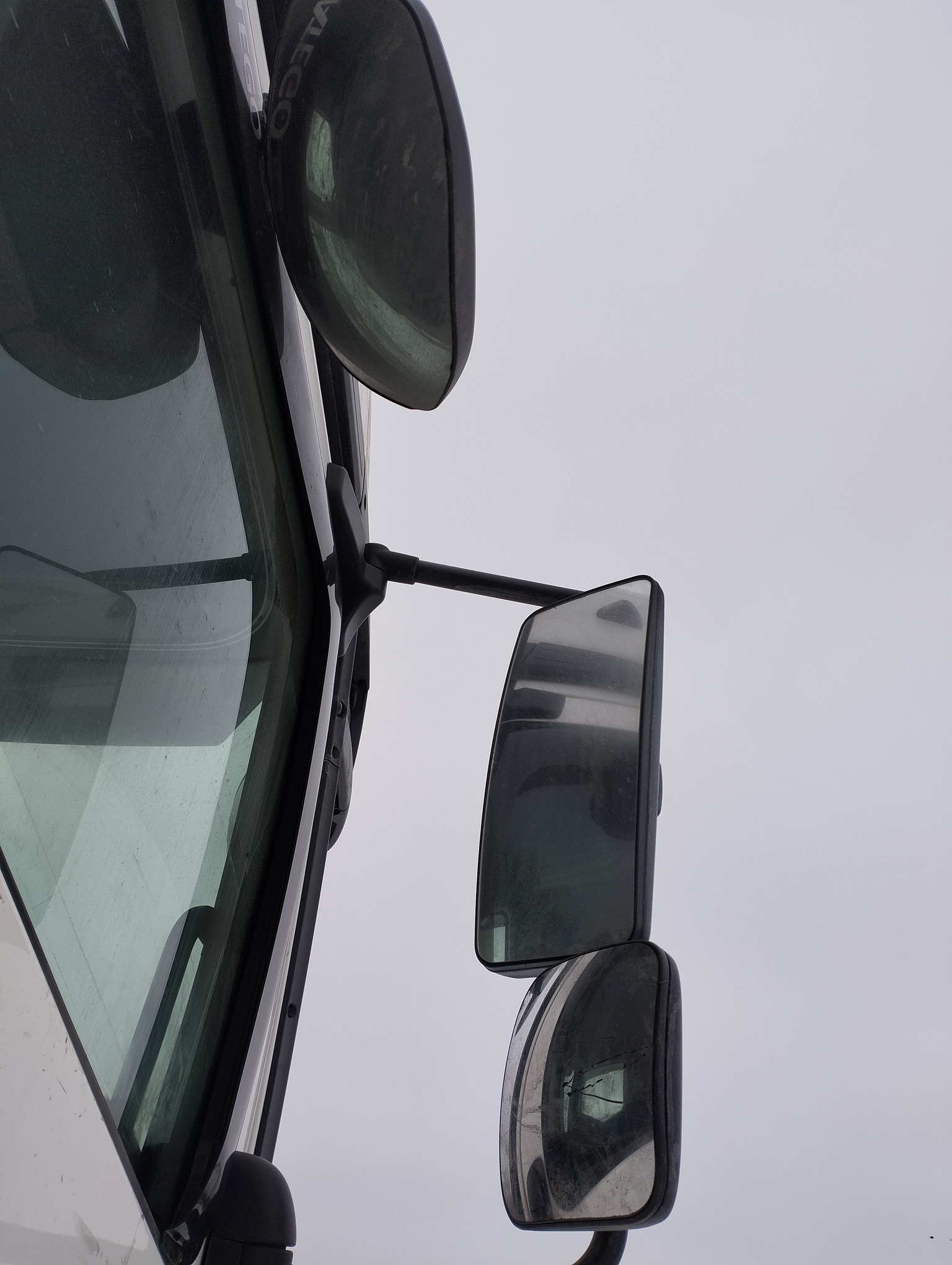 Седельный тягач КАМАЗ 5490-801-DC (газодизель) 2021 г. - фото 14