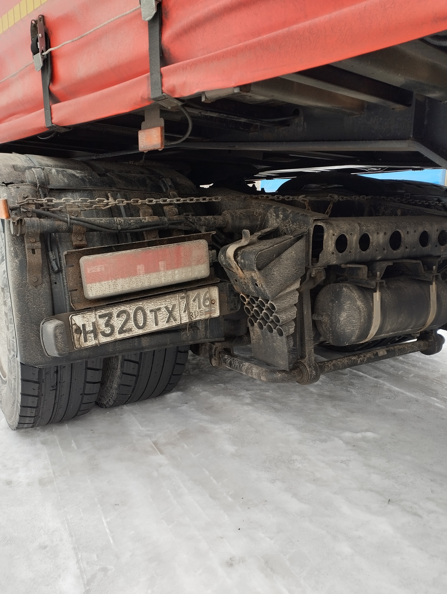 Седельный тягач КАМАЗ 5490-801-DC (газодизель) 2021 г. - фото 33