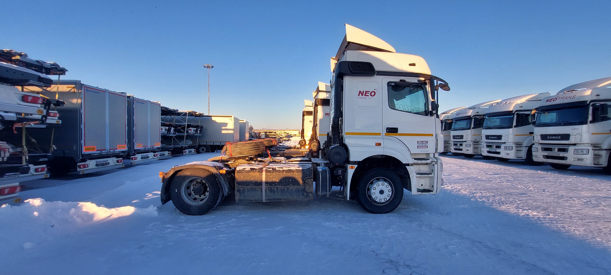 Седельный тягач КАМАЗ 5490-801-DC (газодизель) 2021 г. - фото 10