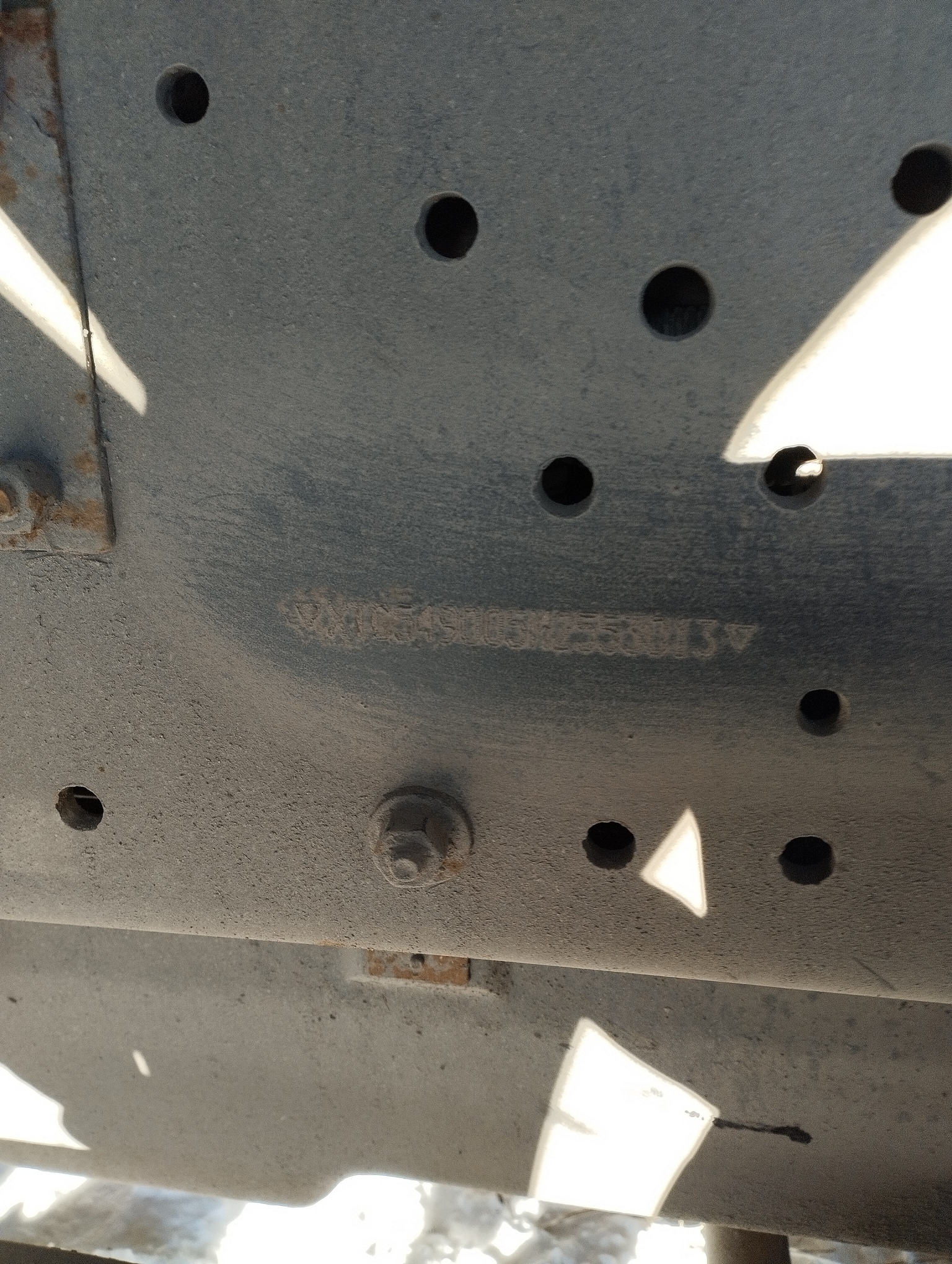 Седельный тягач КАМАЗ 5490-801-DC (газодизель) 2021 г. - фото 9