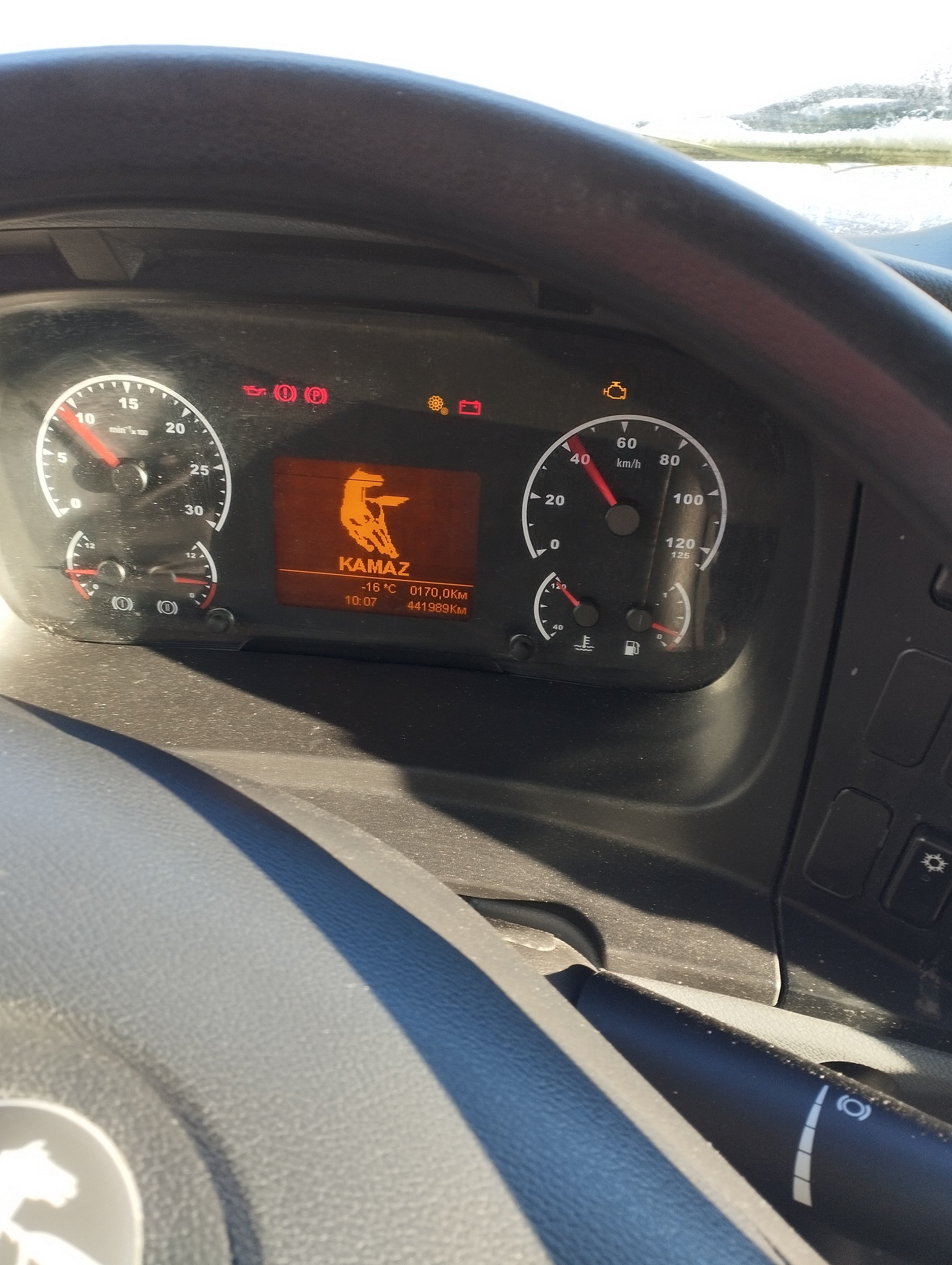 Седельный тягач КАМАЗ 5490-801-DC (газодизель) 2021 г. - фото 35