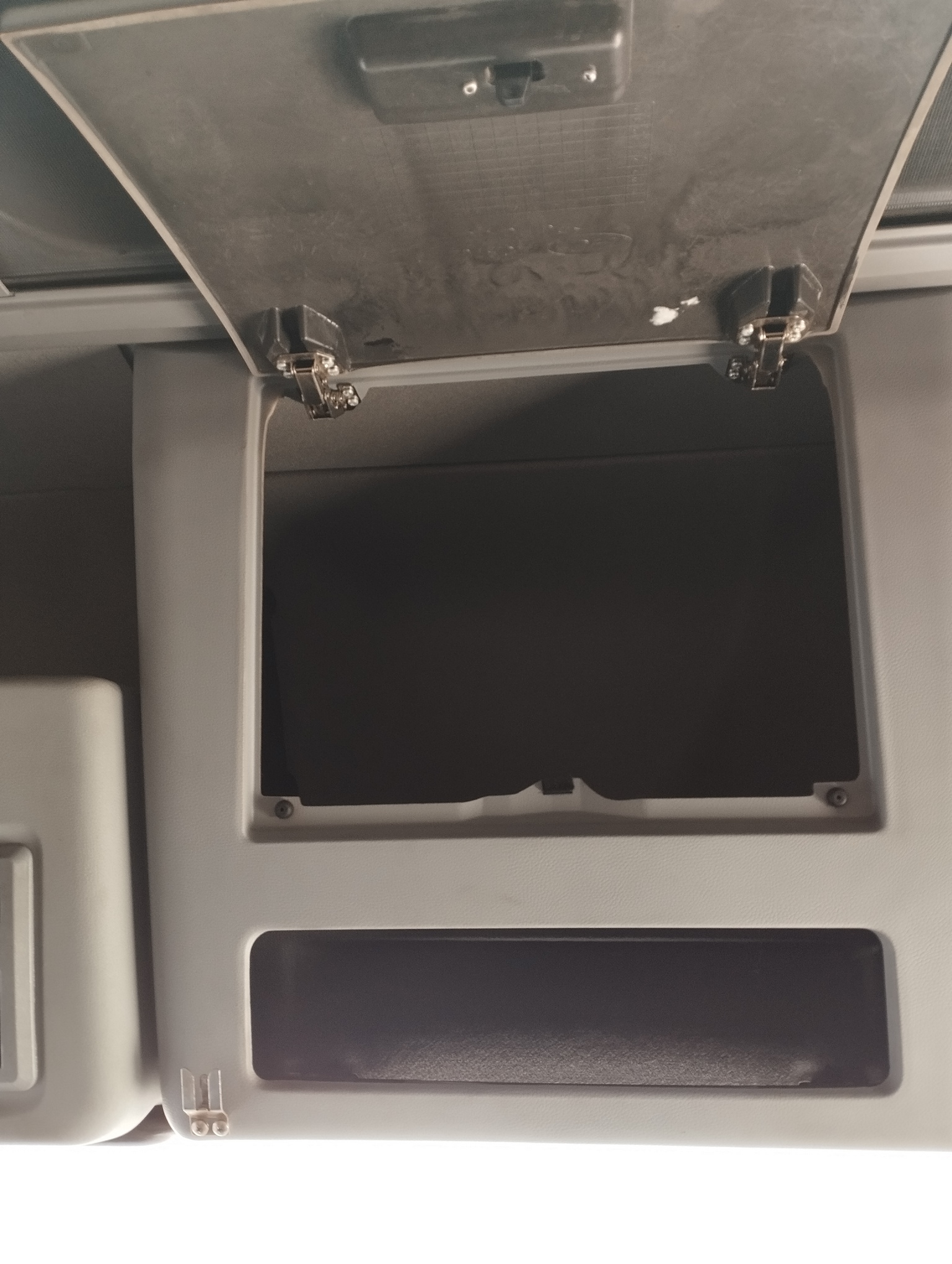 Седельный тягач КАМАЗ 5490-801-DC (газодизель) 2021 г. - фото 46