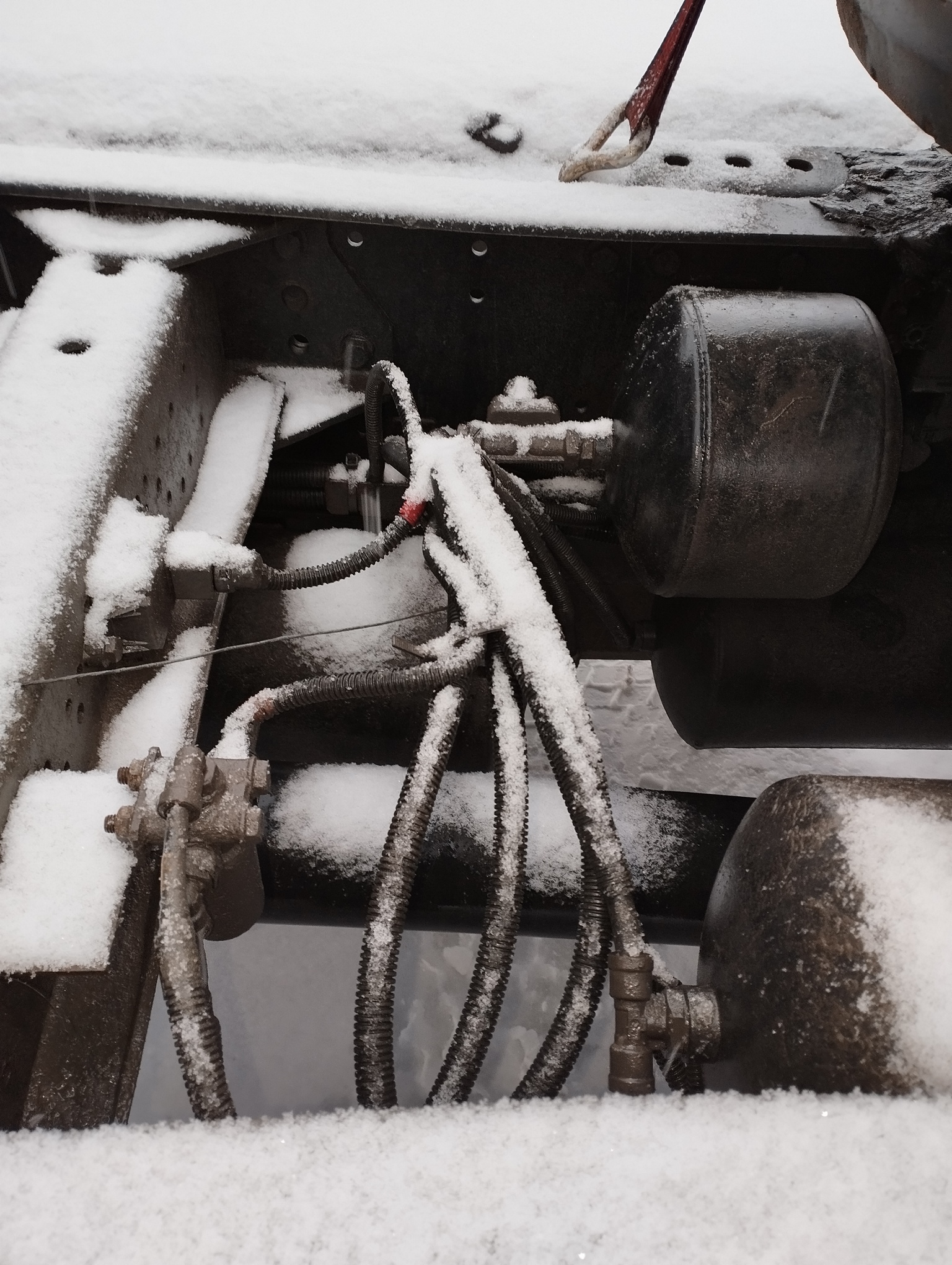 Седельный тягач КАМАЗ 5490-801-DC (газодизель) 2021 г. - фото 34