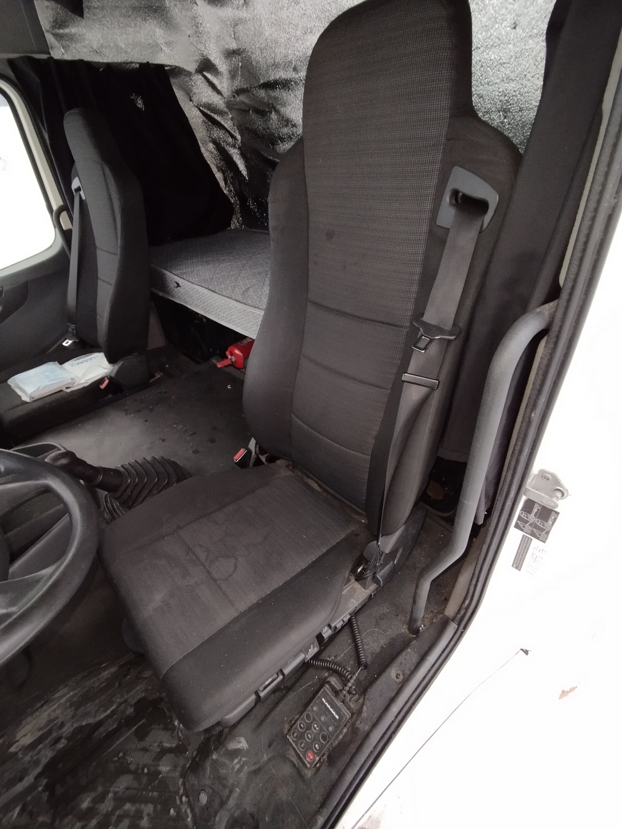 Седельный тягач КАМАЗ 5490-801-DC (газодизель) 2021 г. - фото 46