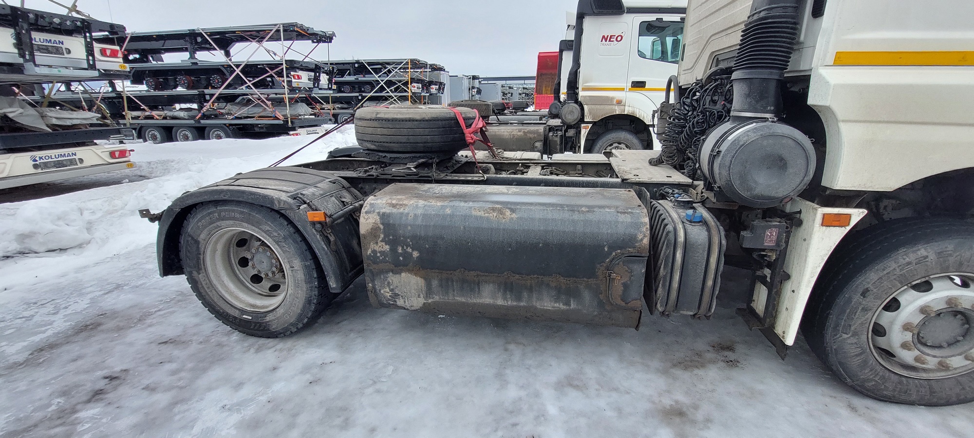 Седельный тягач КАМАЗ 5490-801-DC (газодизель) 2021 г. - фото 15