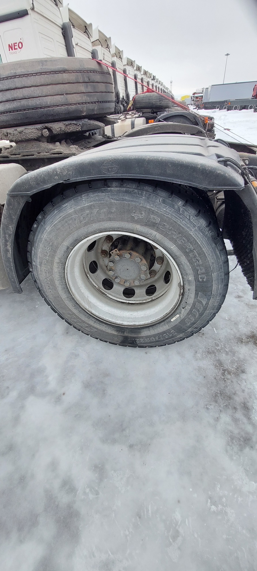 Седельный тягач КАМАЗ 5490-801-DC (газодизель) 2021 г. - фото 25