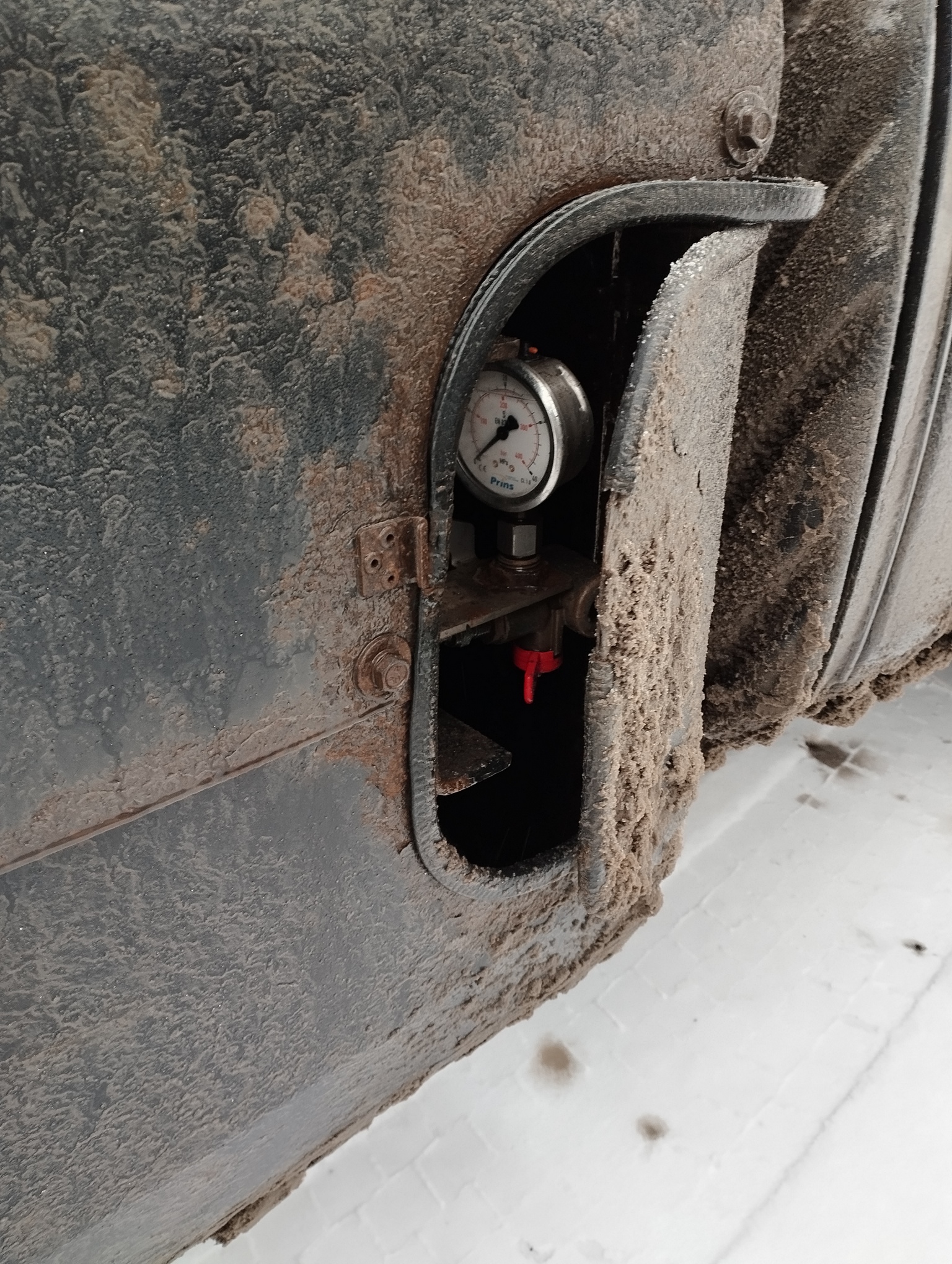 Седельный тягач КАМАЗ 5490-801-DC (газодизель) 2021 г. - фото 15