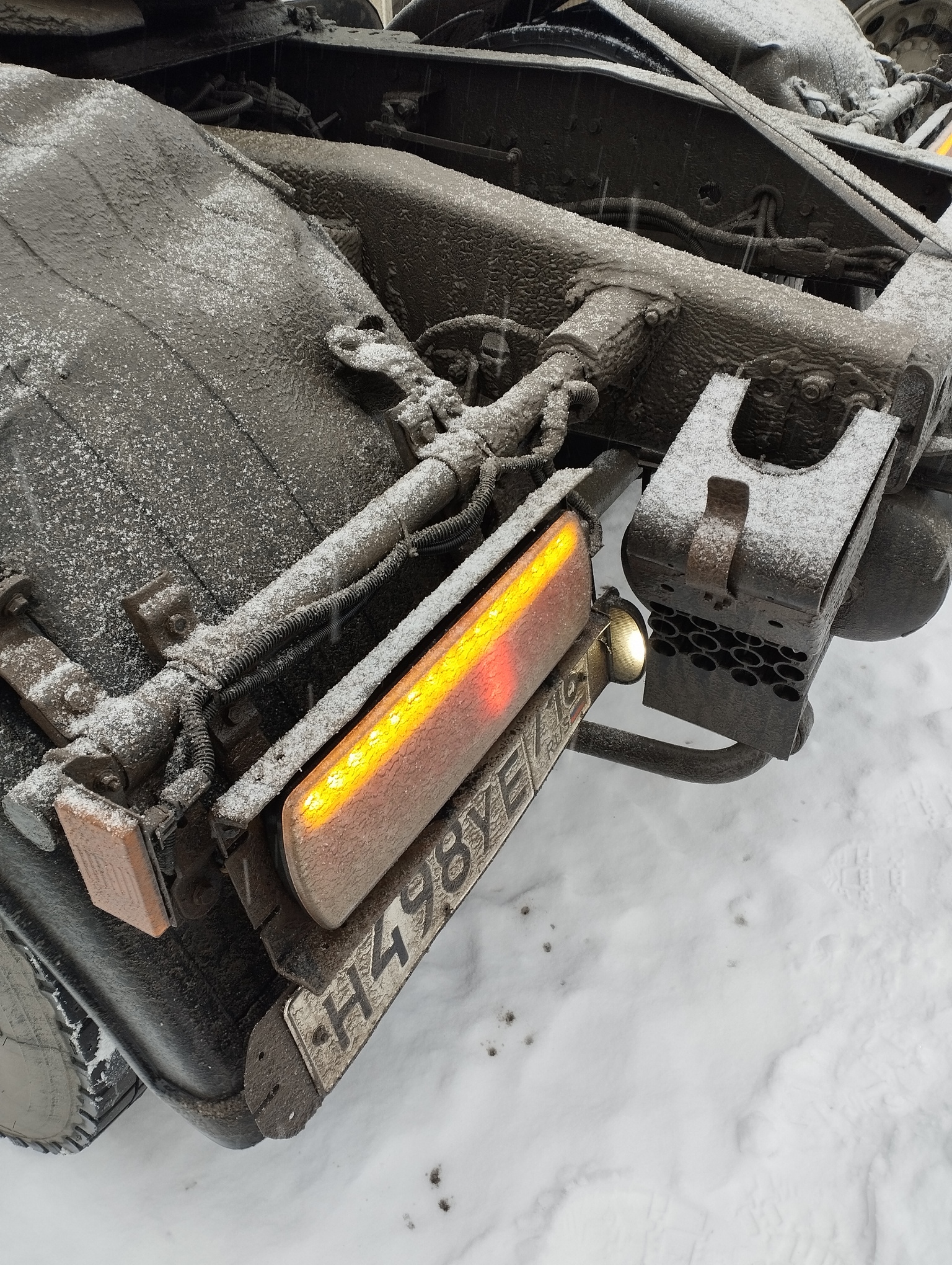 Седельный тягач КАМАЗ 5490-801-DC (газодизель) 2021 г. - фото 28