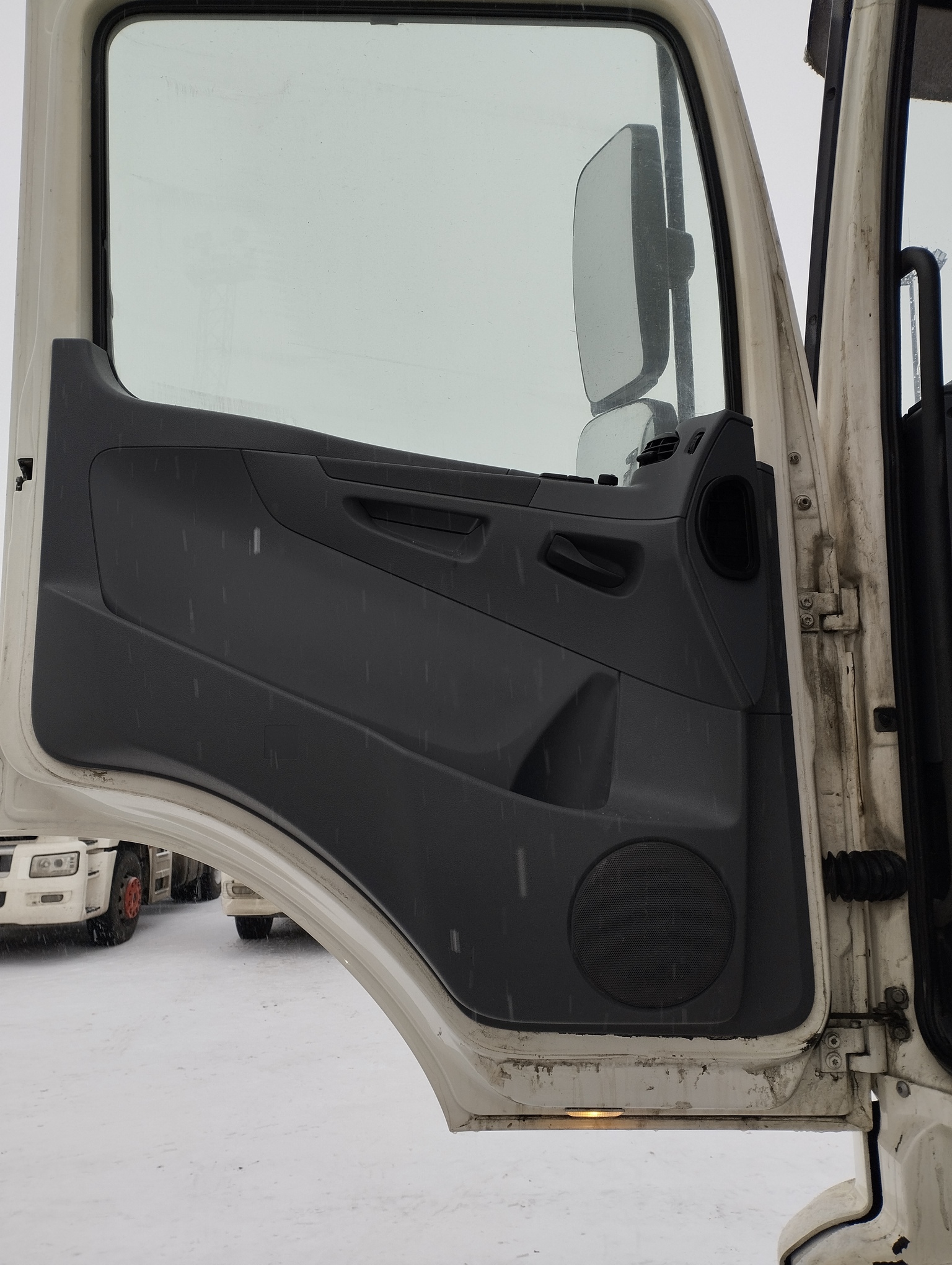 Седельный тягач КАМАЗ 5490-801-DC (газодизель) 2021 г. - фото 46