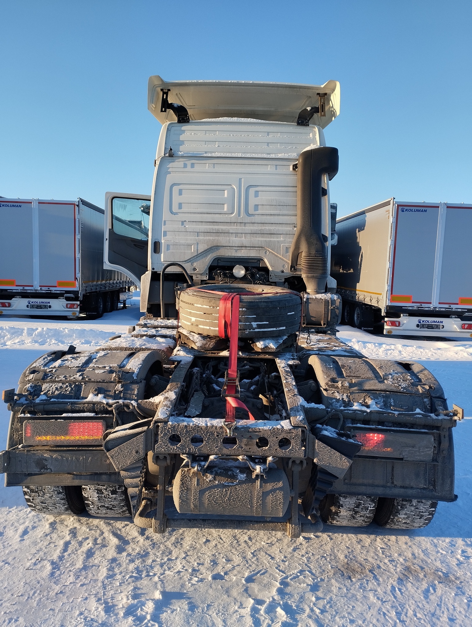 Седельный тягач КАМАЗ 5490-801-DC (газодизель) 2021 г. - фото 21