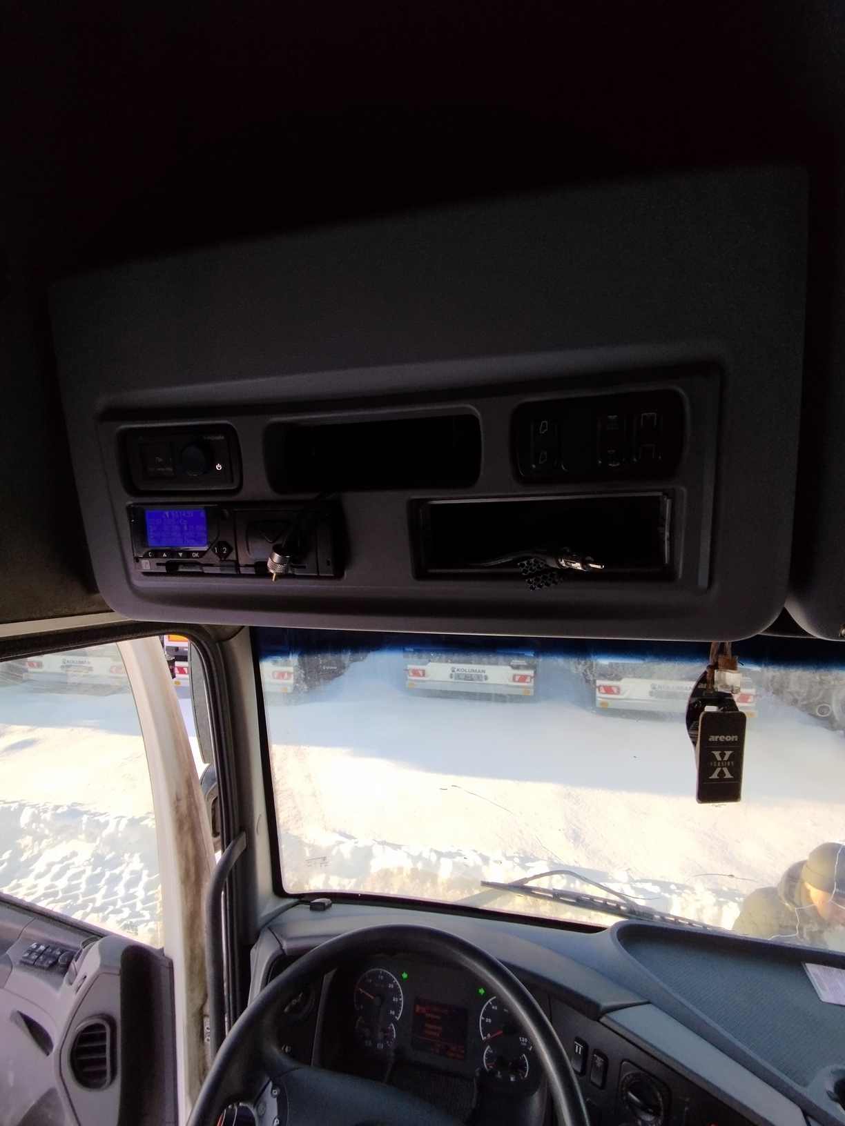 Седельный тягач КАМАЗ 5490-801-DC (газодизель) 2021 г. - фото 39