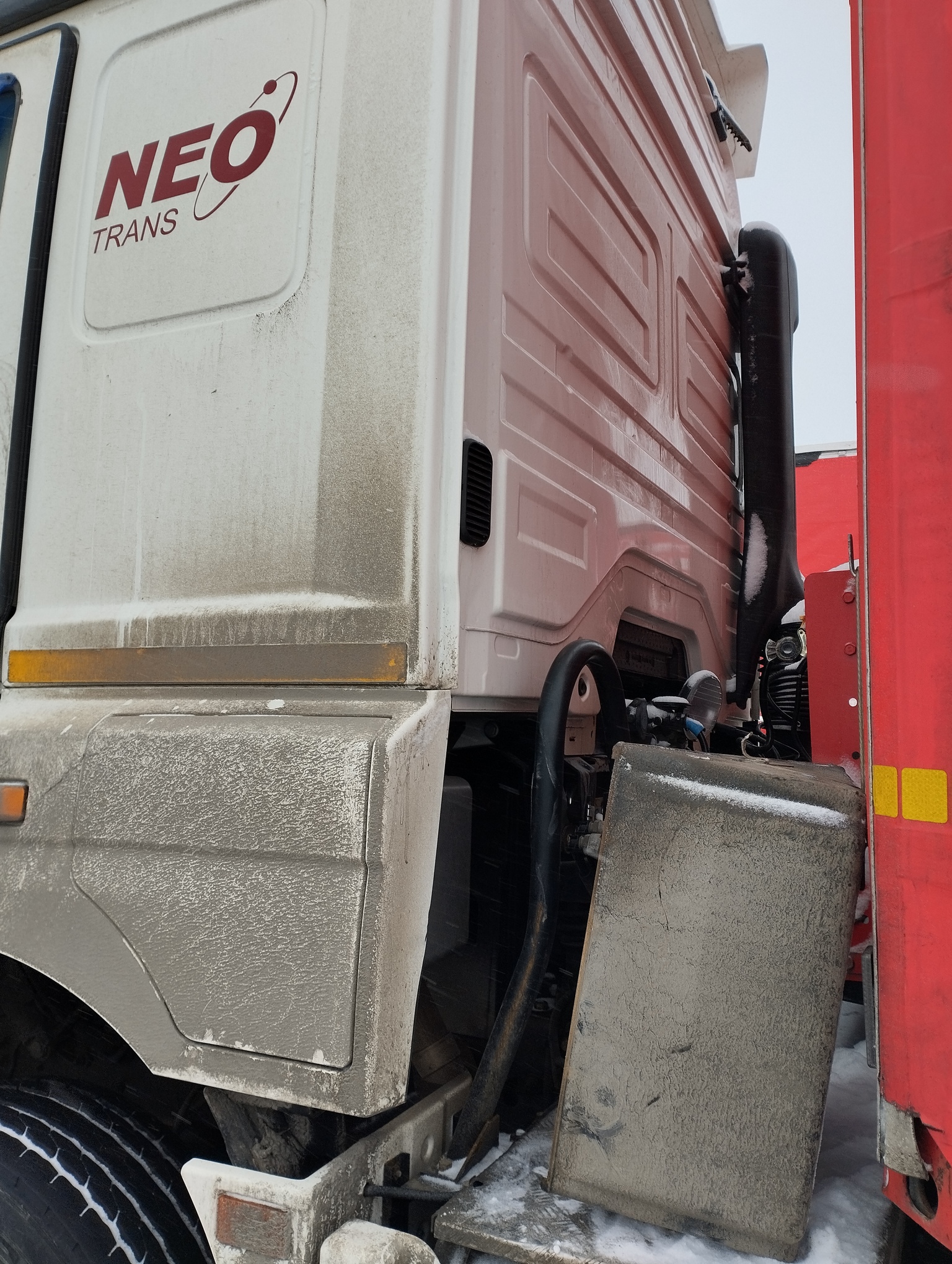 Седельный тягач КАМАЗ 5490-801-DC (газодизель) 2021 г. - фото 81