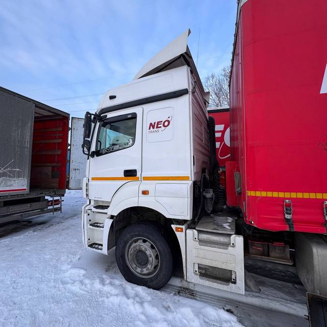 Седельный тягач КАМАЗ 5490-801-DC (газодизель) 2021 г. - фото 35