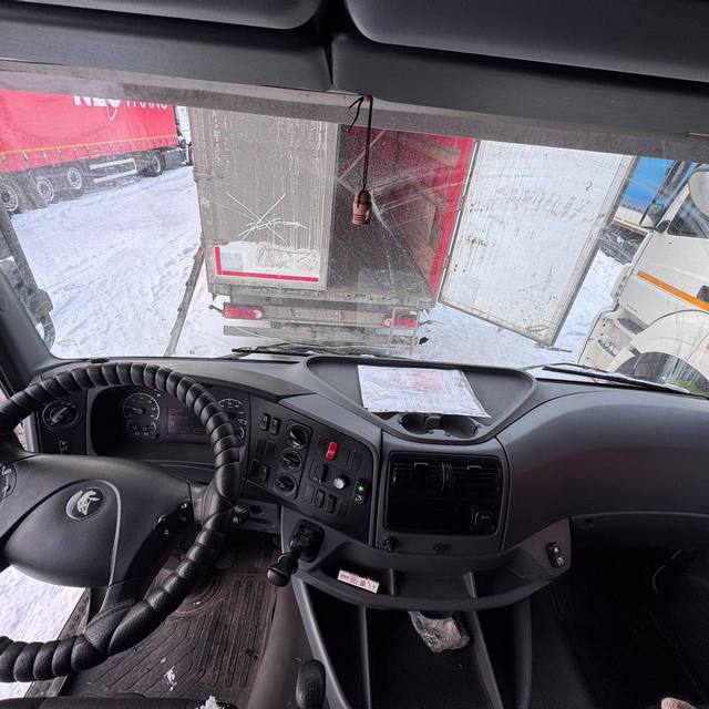 Седельный тягач КАМАЗ 5490-801-DC (газодизель) 2021 г. - фото 46