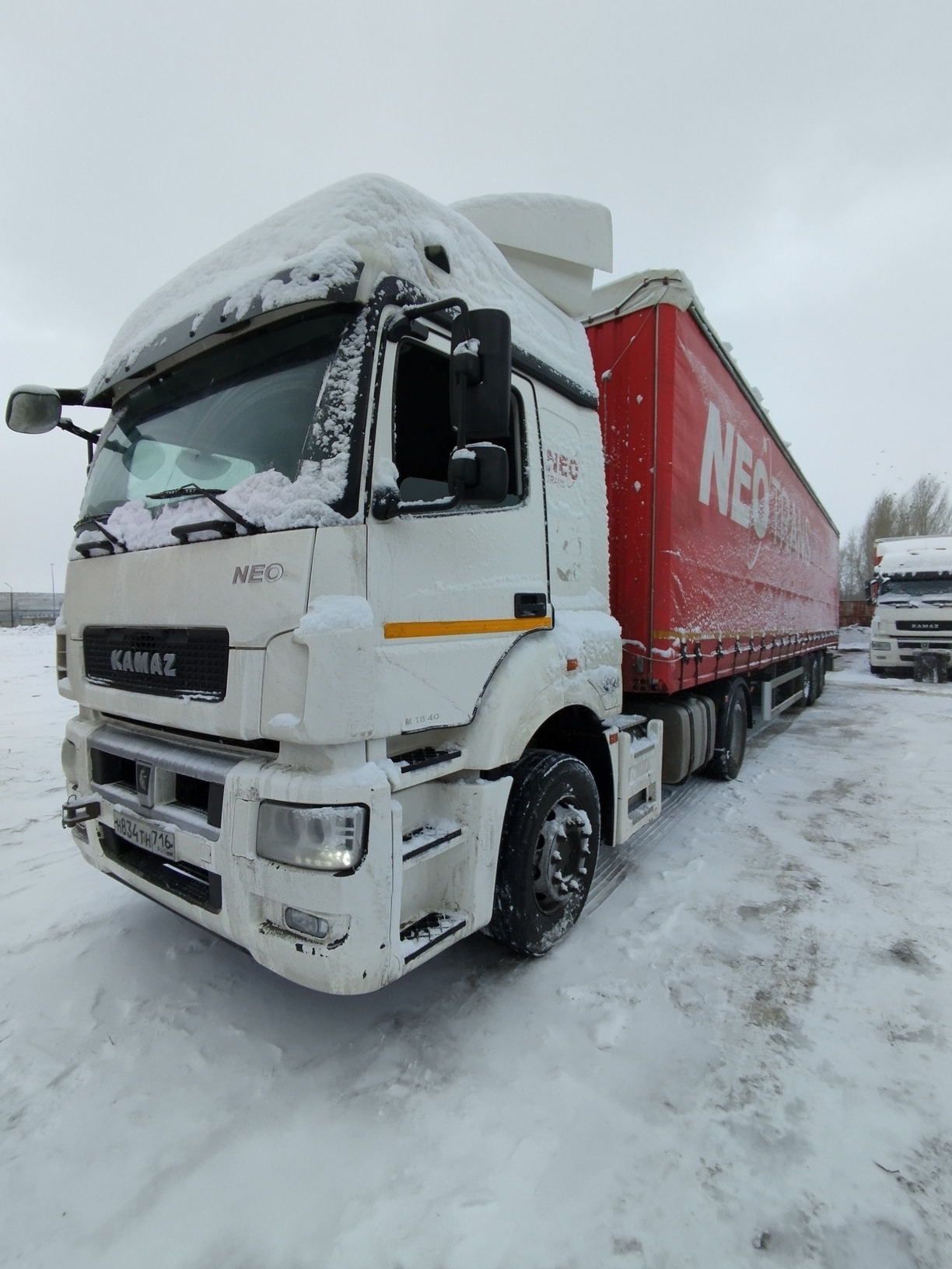 Седельный тягач КАМАЗ 5490-801-DC (газодизель) 2021 г. - фото 11