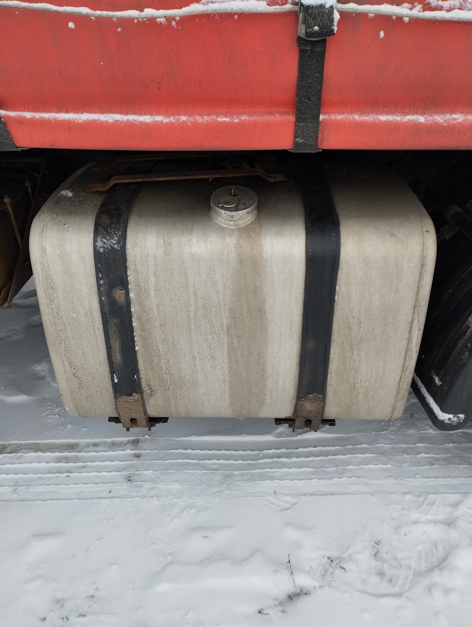 Седельный тягач КАМАЗ 5490-801-DC (газодизель) 2021 г. - фото 28