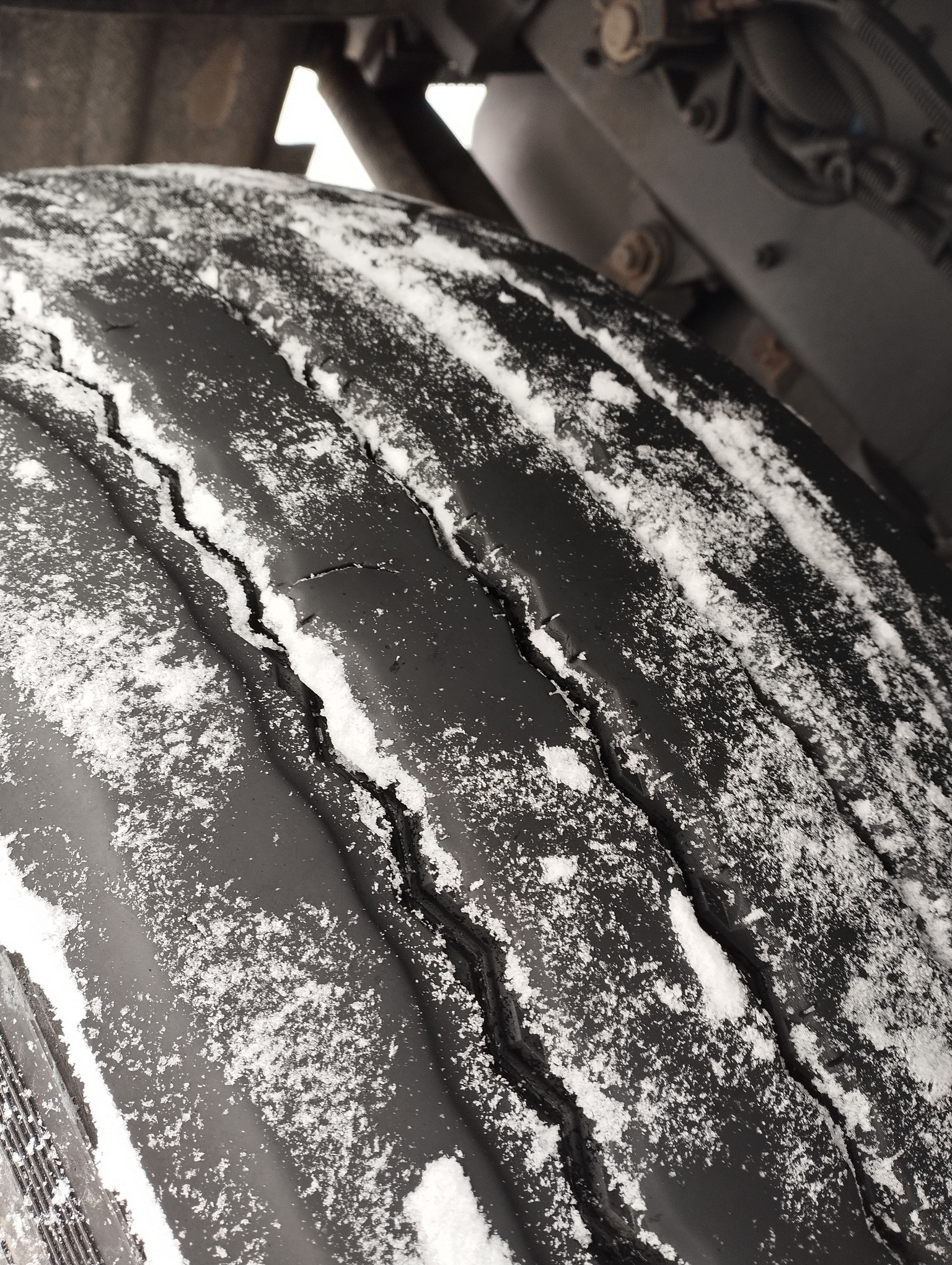 Седельный тягач КАМАЗ 5490-801-DC (газодизель) 2021 г. - фото 33