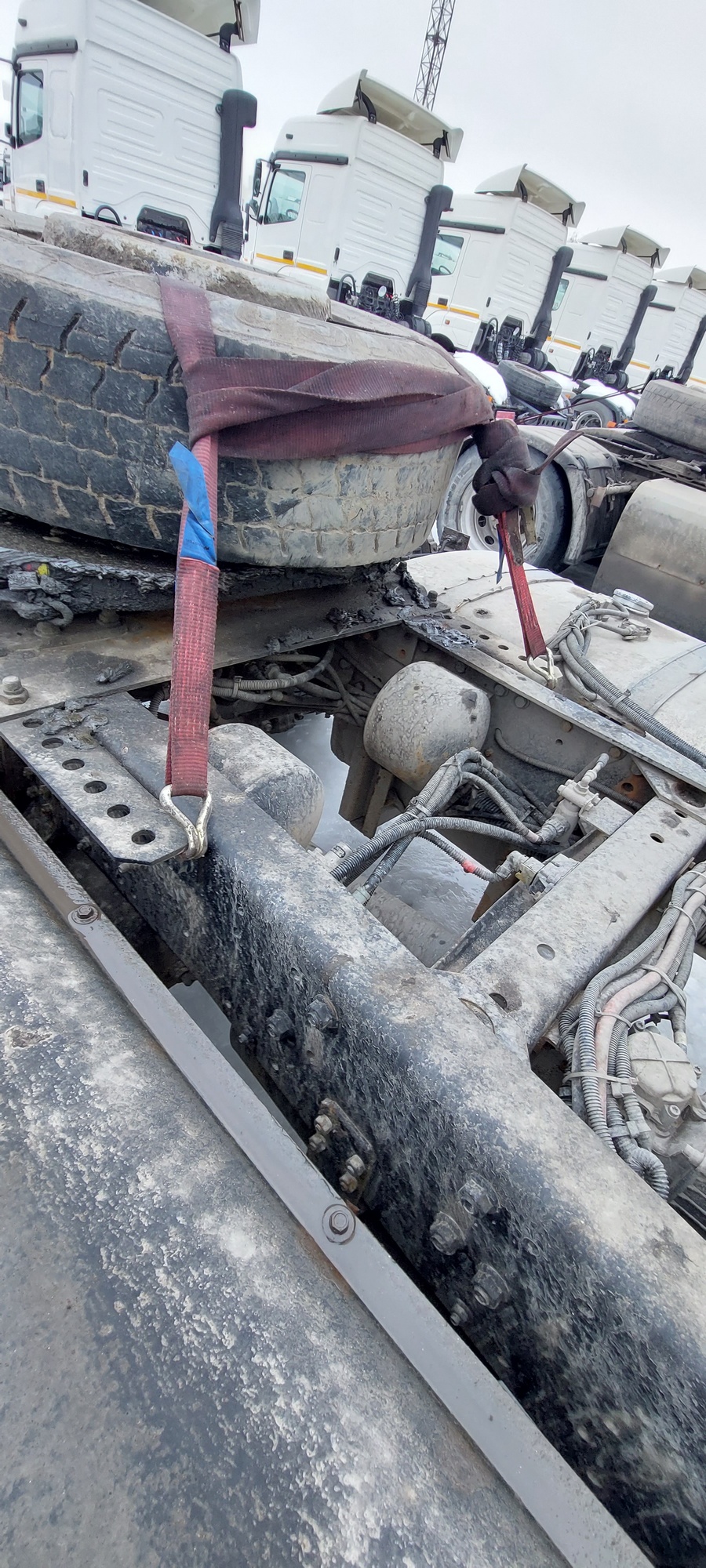 Седельный тягач КАМАЗ 5490-801-DC (газодизель) 2021 г. - фото 16