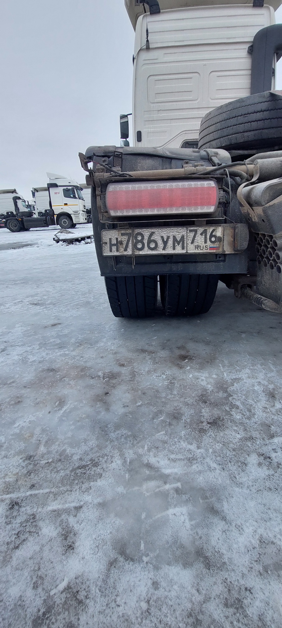 Седельный тягач КАМАЗ 5490-801-DC (газодизель) 2021 г. - фото 28