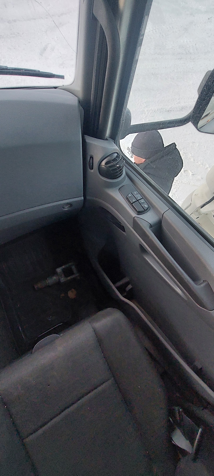 Седельный тягач КАМАЗ 5490-801-DC (газодизель) 2021 г. - фото 38