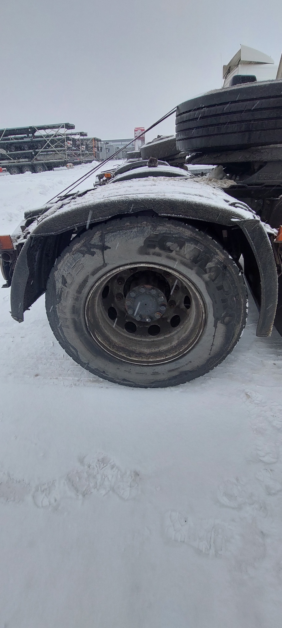 Седельный тягач КАМАЗ 5490-801-DC (газодизель) 2021 г. - фото 18