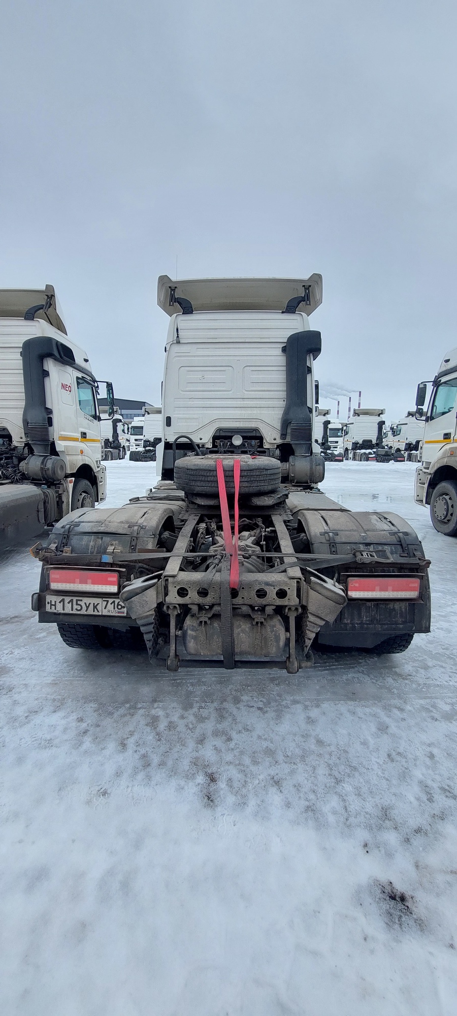 Седельный тягач КАМАЗ 5490-801-DC (газодизель) 2021 г. - фото 31