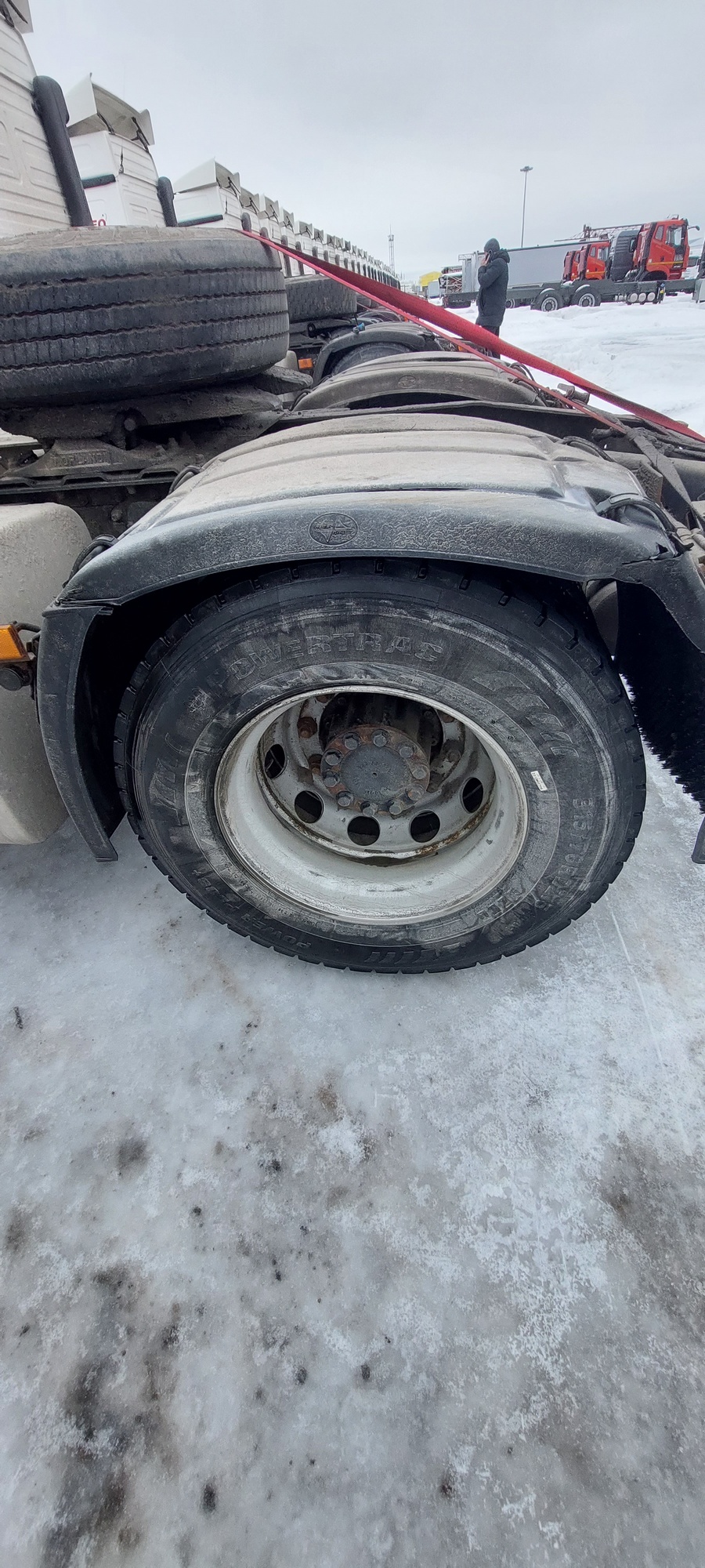 Седельный тягач КАМАЗ 5490-801-DC (газодизель) 2021 г. - фото 35